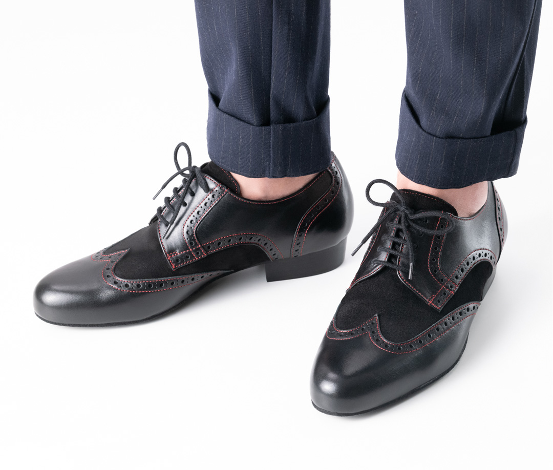 Men's dance shoe Trapani by Werner Kern in black leather with 2.5 cm heel.