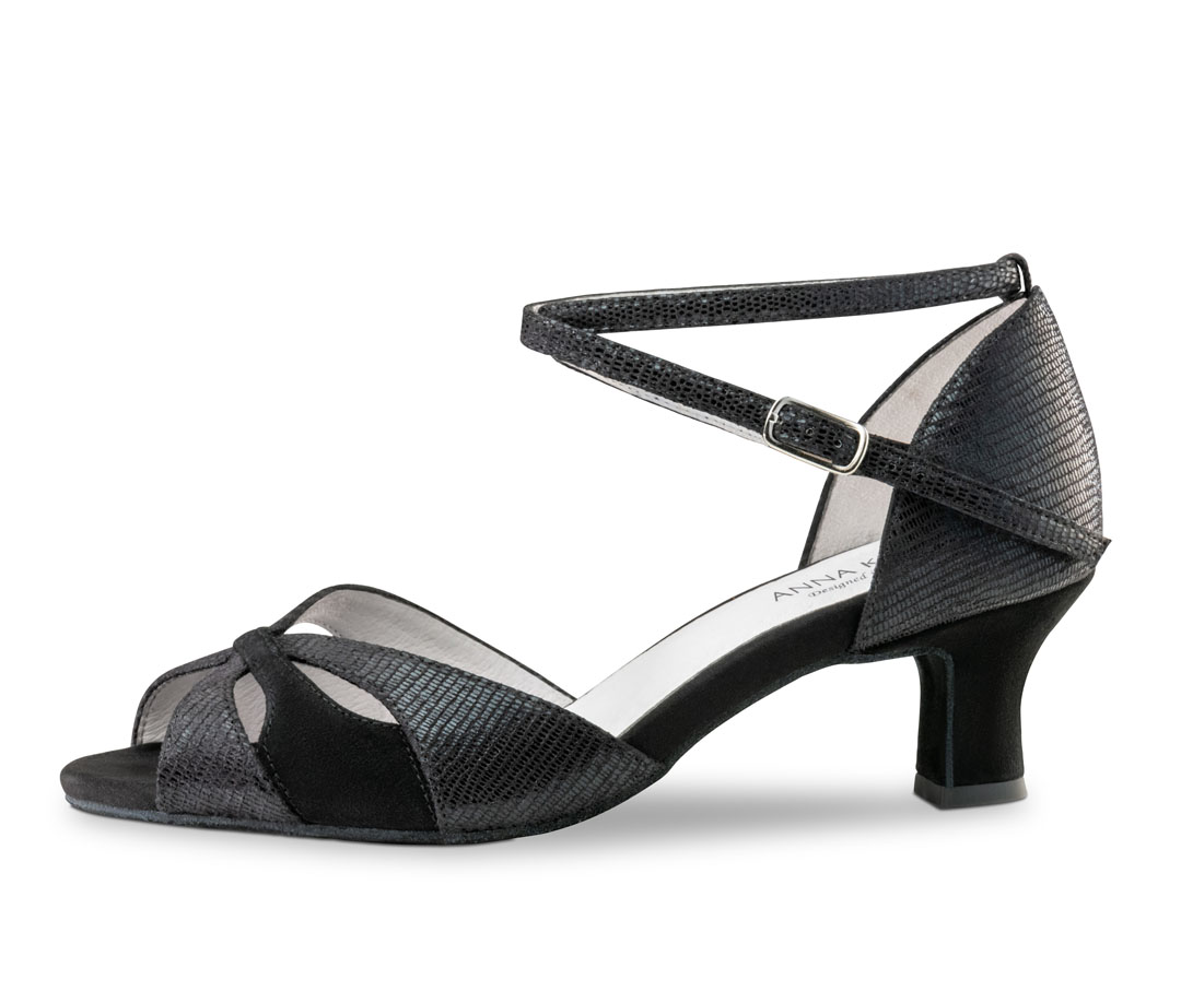 Eunice Glossy black dance sandals by Anna Kern with a 5 cm heel and ankle straps