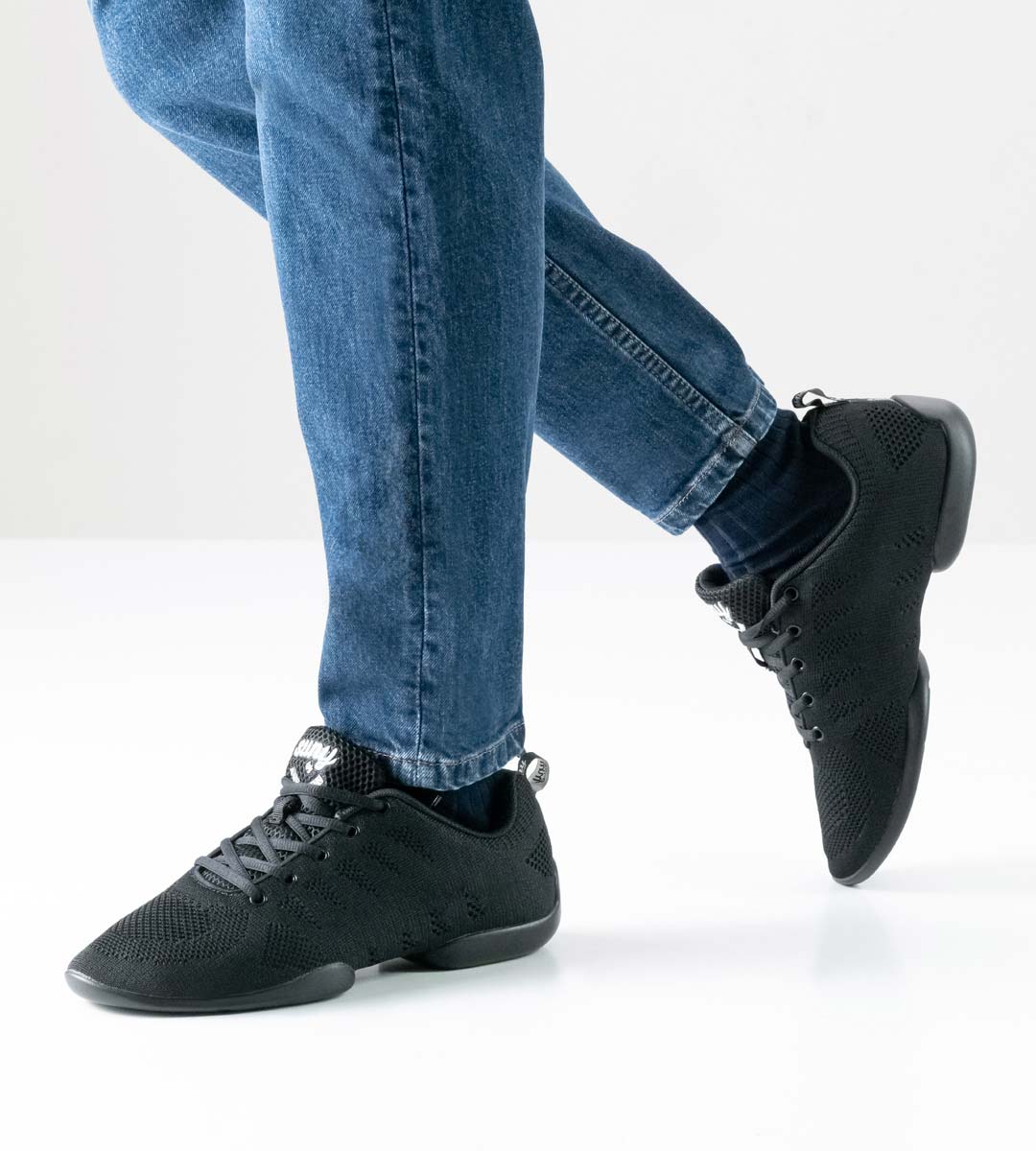 4020 black men's dance sneaker from Suny for line dancing