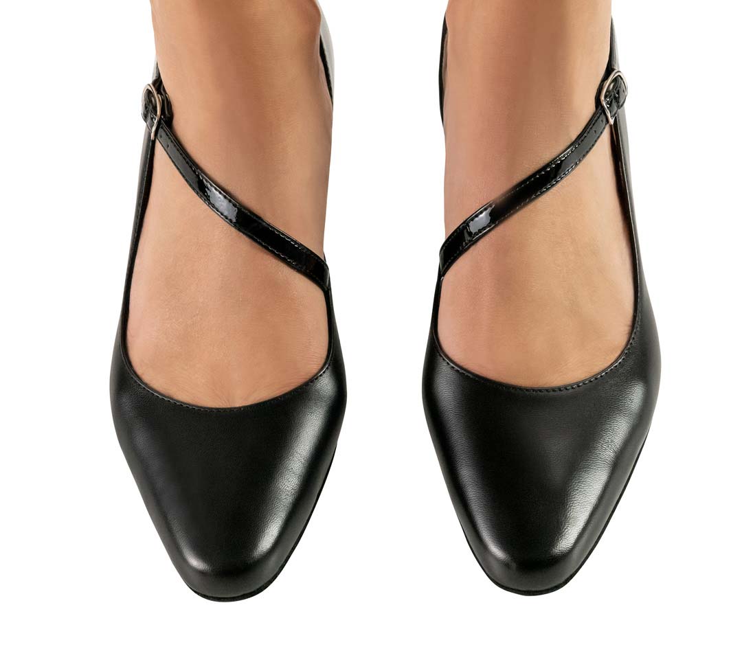 Rita Detail picture of the forefoot area of Werner Kern women's dance shoe