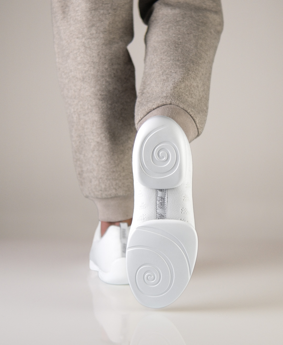 Suny 4060 with split sole for line dancing