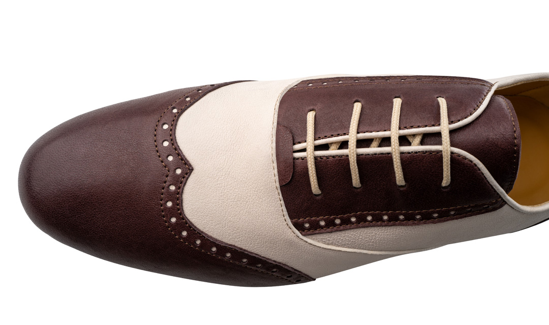 Dance shoe Carrara - Werner Kern with street-ready sole in Beige/Bordo, sustainably tanned goat leather for fantastically soft comfort, extremely flexible and comfortable with 4xFast lacing for secure hold, fantastically comfortable heel height of 1.5 cm