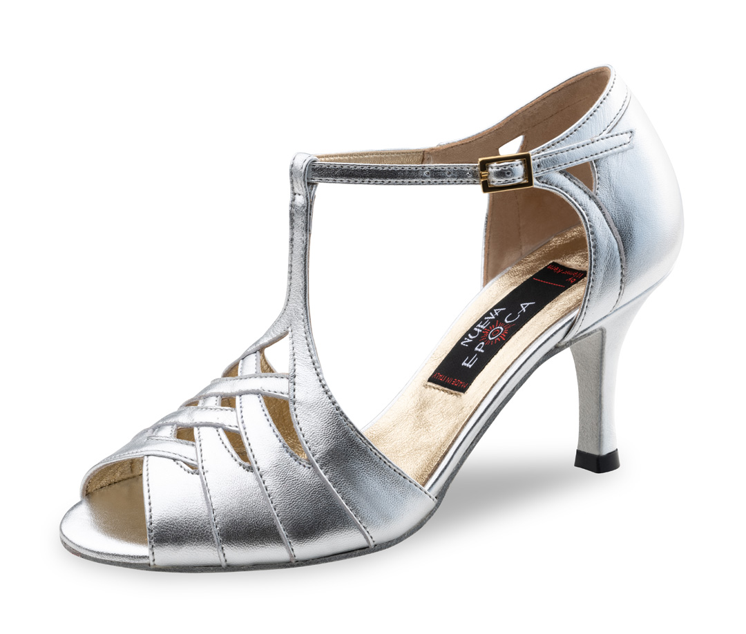 Super stylish women's dance shoes from Nueva Epoca with a 7 cm heel height and made from silver nappa leather