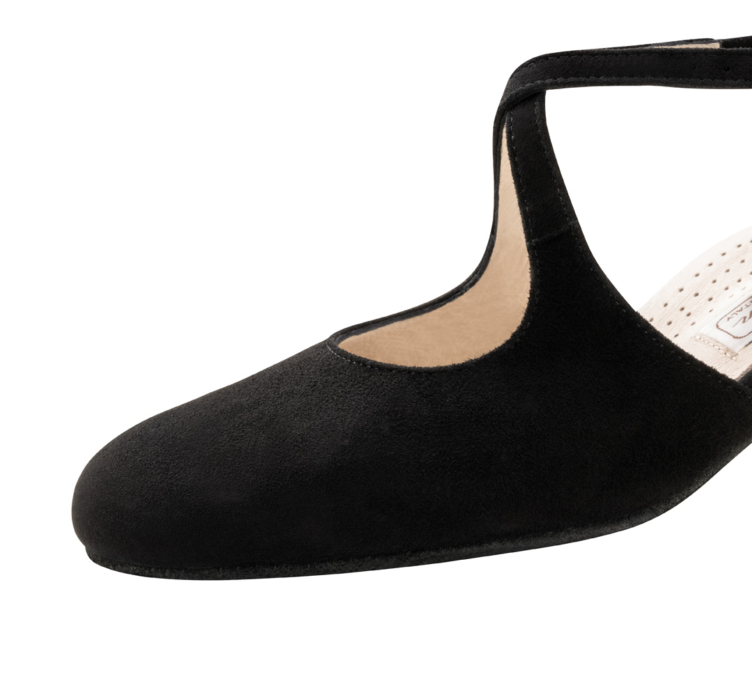 black Werner Kern ladies dance shoe in detail view 