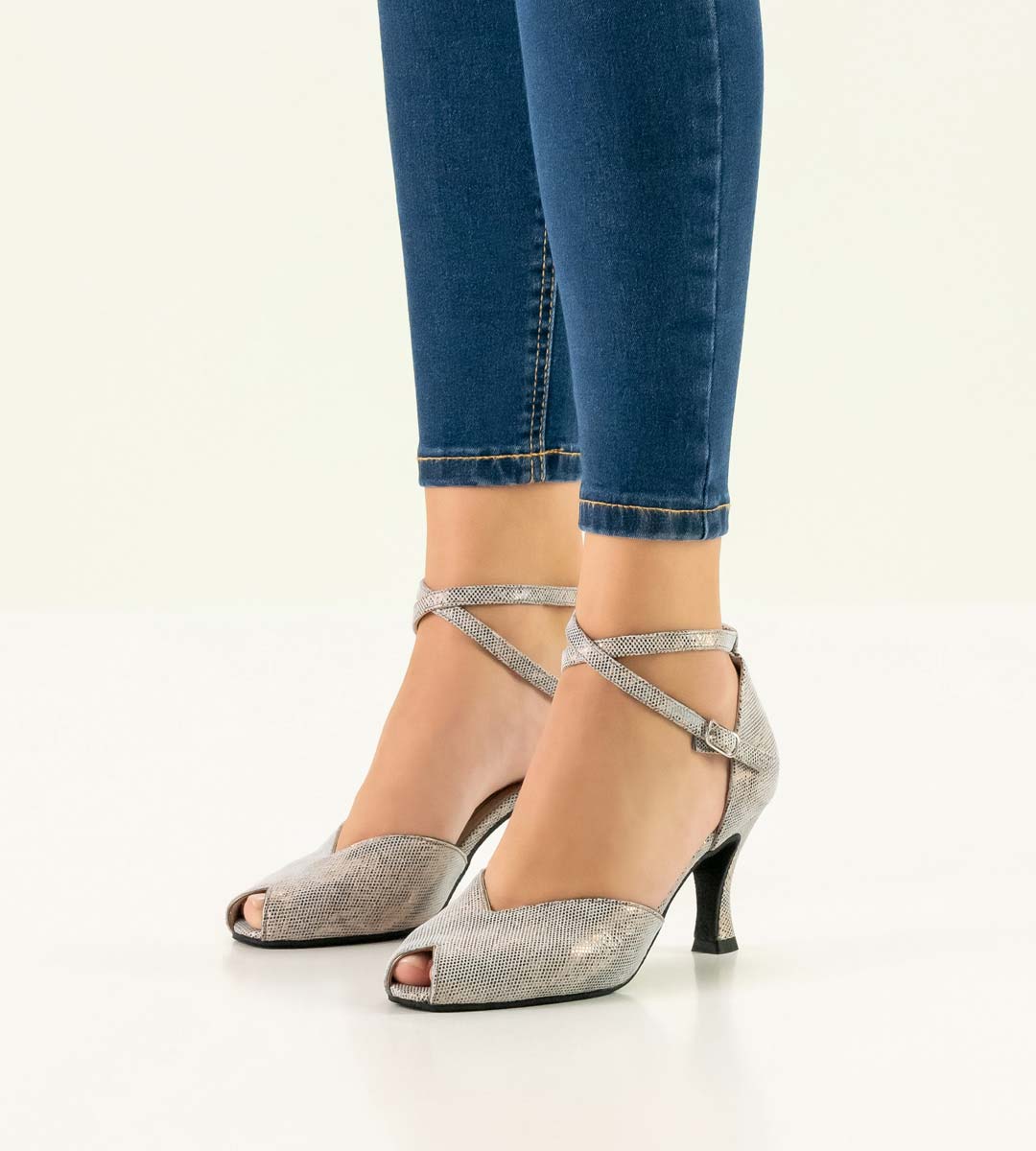 Asta "Werner Kern women's dance shoe with ankle strap in antique silver