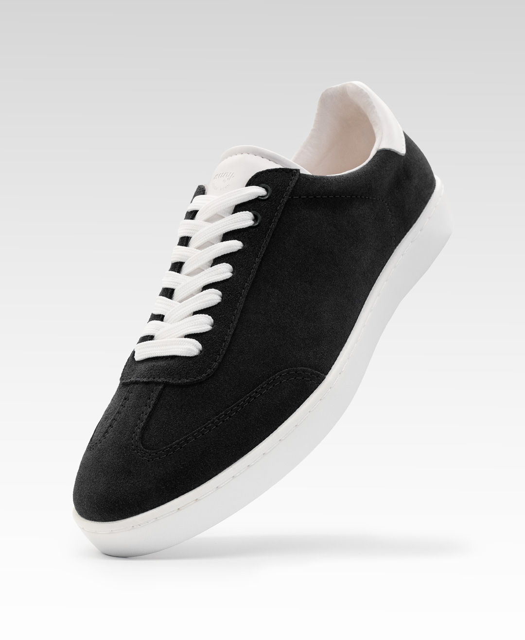 Women's dance sneaker 7015 for indoor and outdoor dancing,
