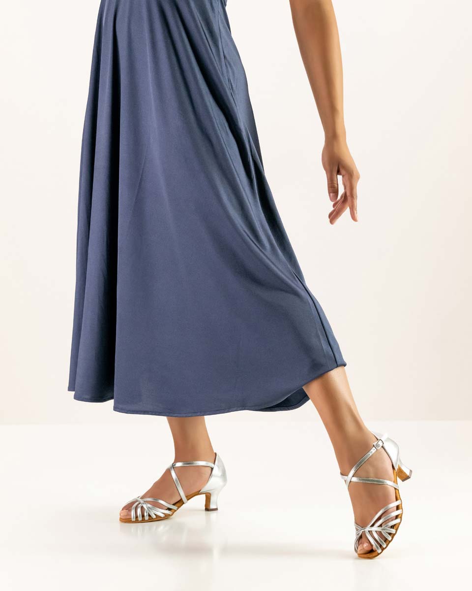 908 Blue skirt in combination with silver ladies' dance shoe by Anna Kern