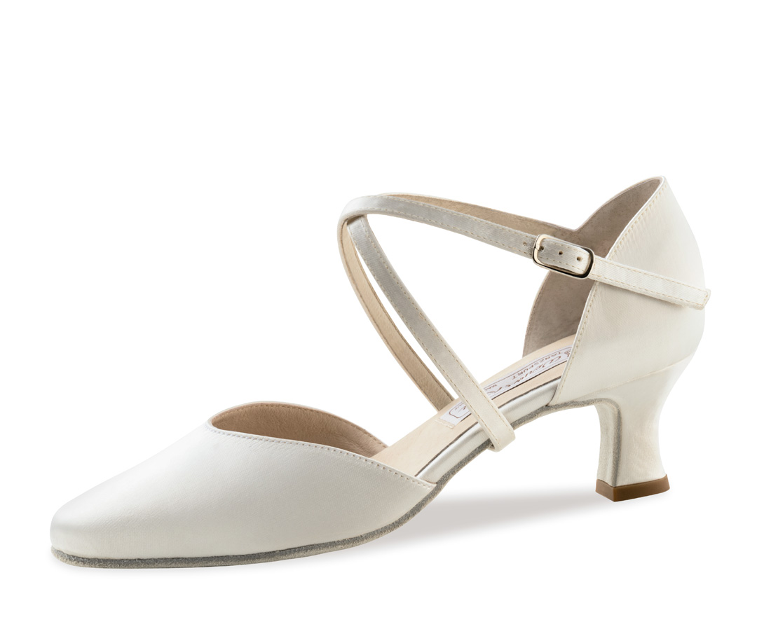 white bridal shoe by Werner Kern in satin