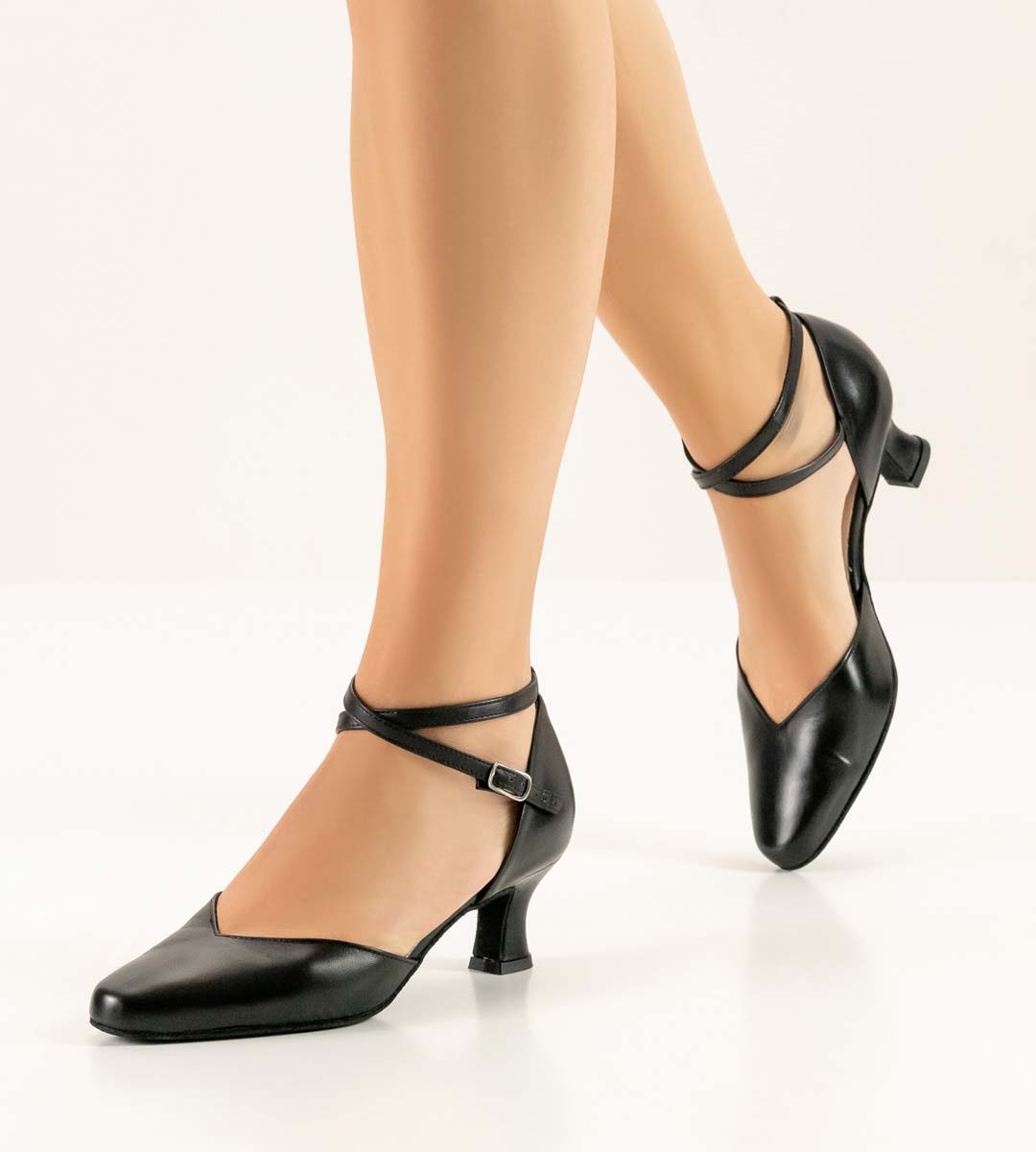 Betty 5,5 cm high classic Werner Kern ladies dance shoe in nappa black