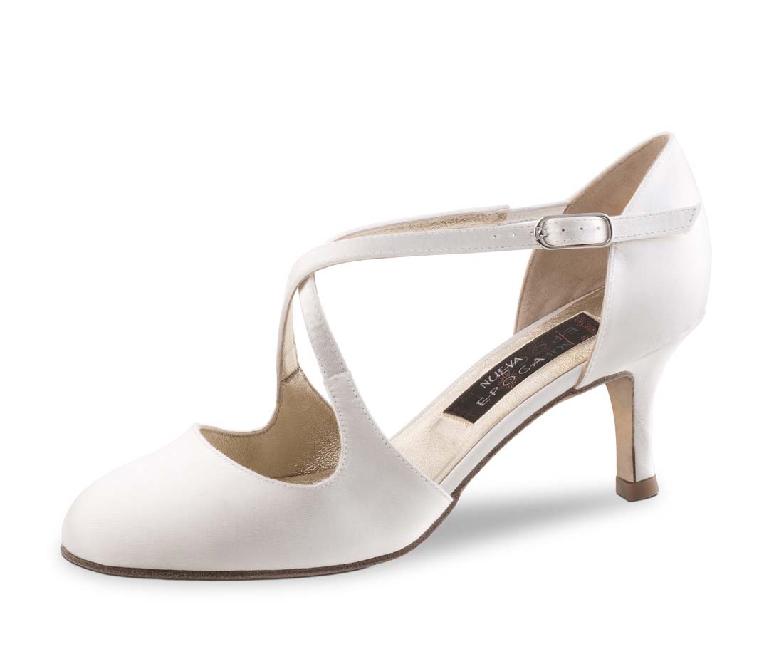 India Nueva Epoca bridal shoe in satin with leather sole