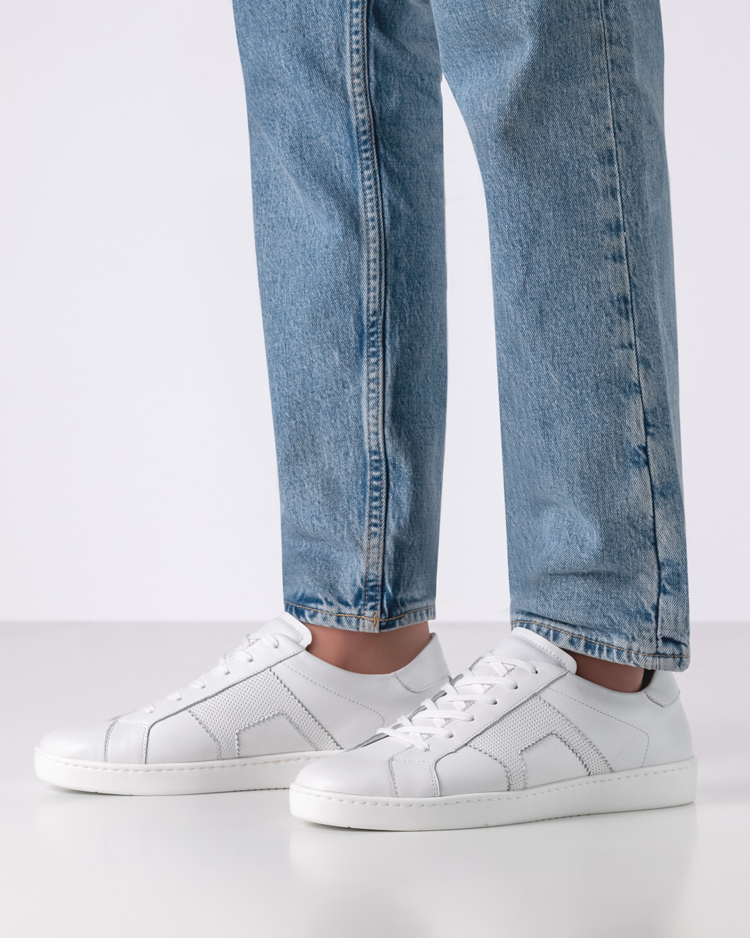White men's dance sneakers for all-round use, made in Italy by Werner Kern
