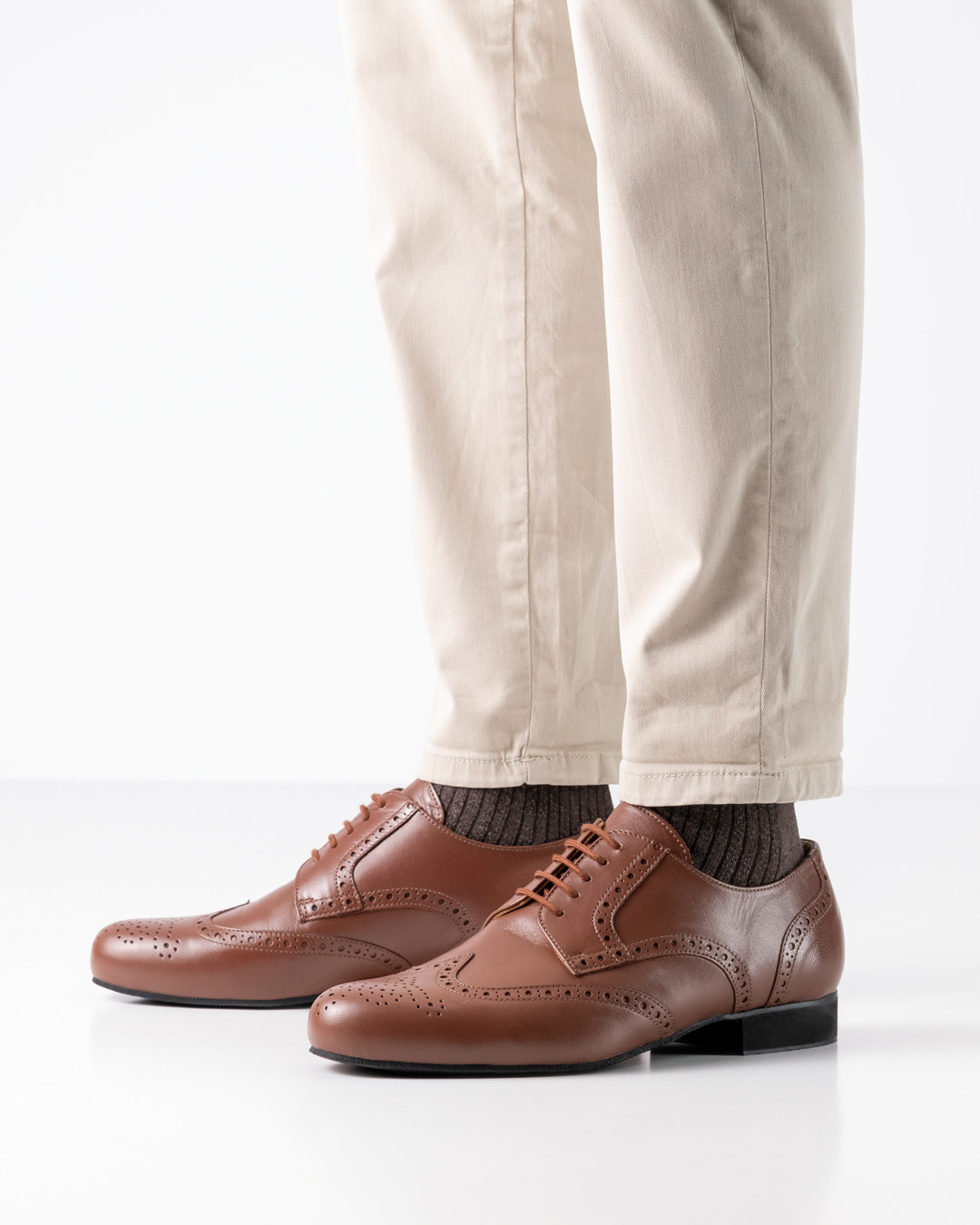 Bormio - extra wide Men's dance shoe in cognac-coloured nappa leather with brogue perforation pattern by Werner Kern