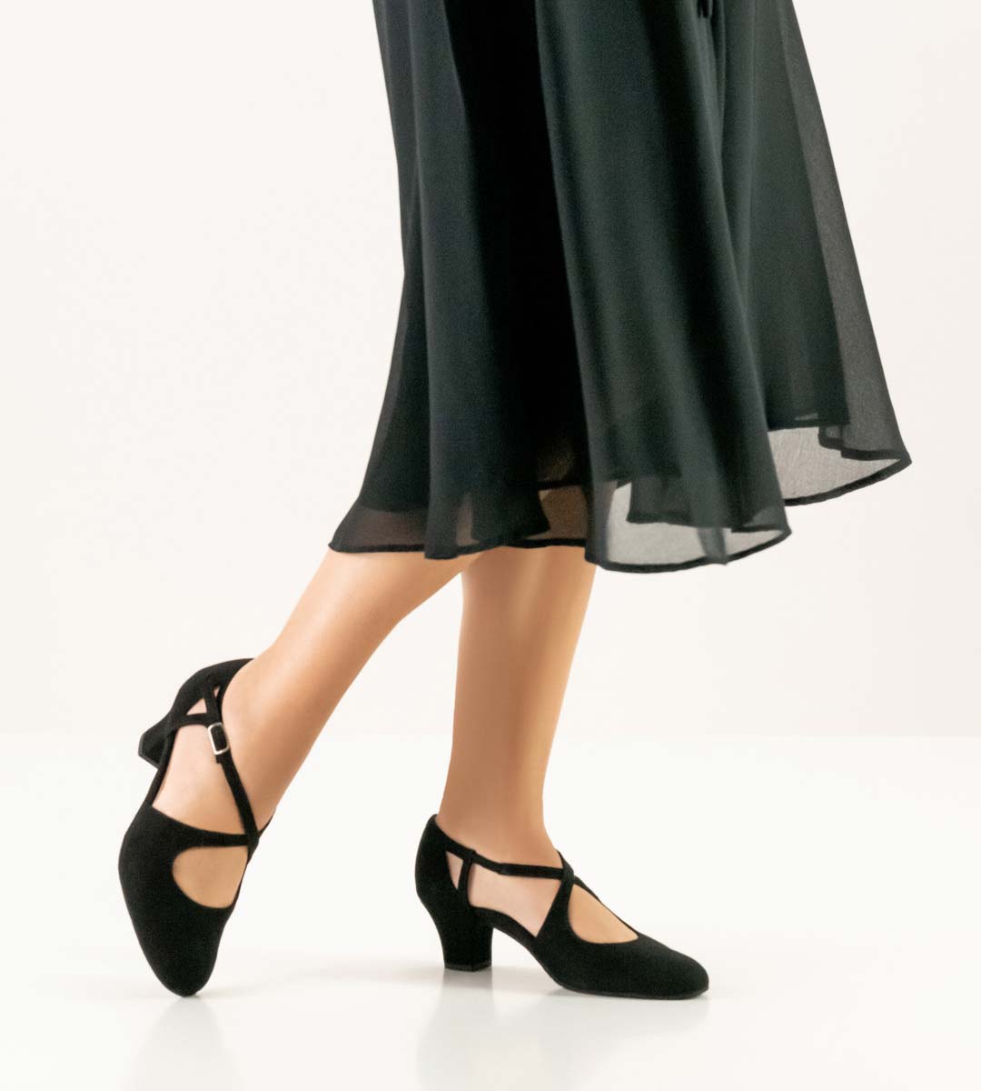 Gala closed Werner Kern ladies dance shoe in black velvet goat
