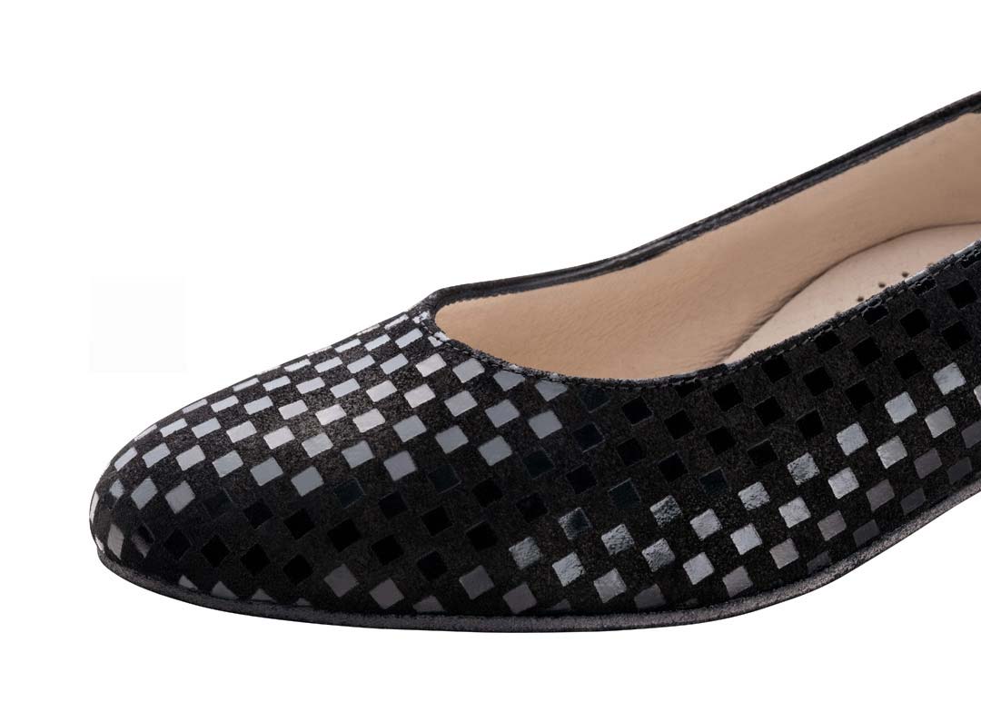 Alice Detailed view of Werner Kern women's dance shoe in black