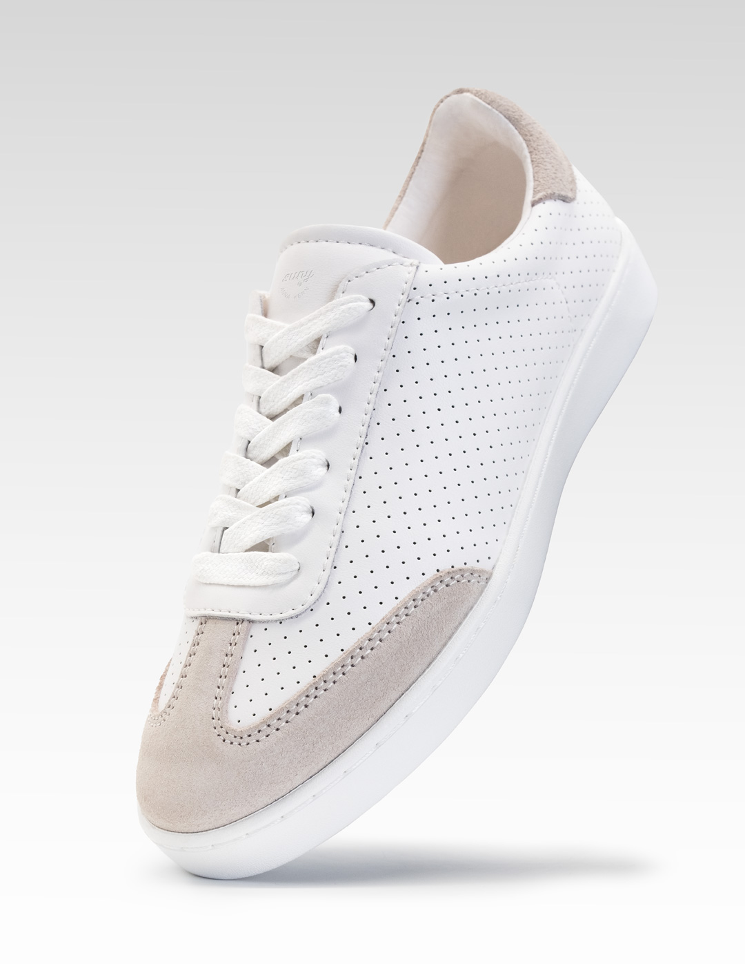 Full leather dance sneaker in white - super combinable