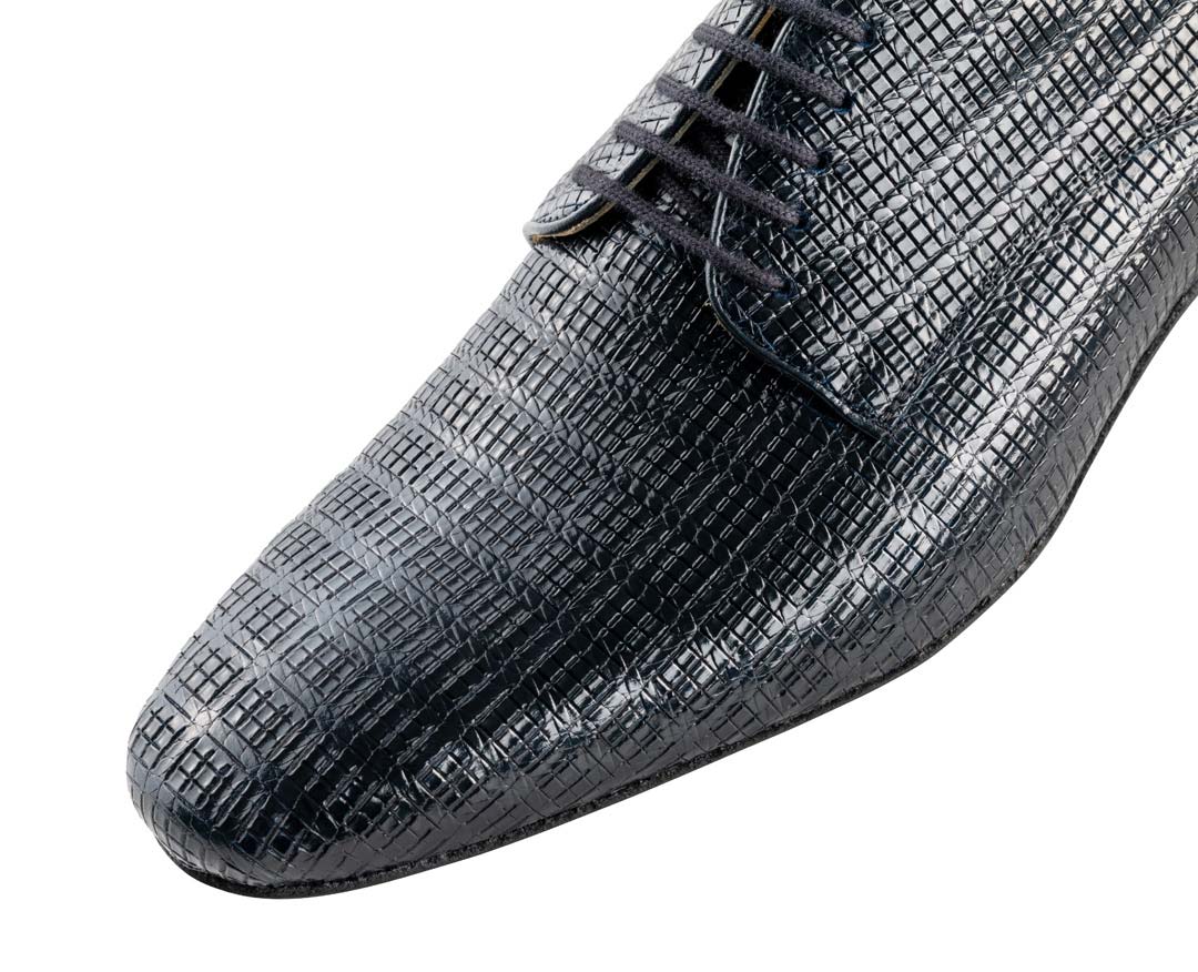 Ravenna Detailed view of the leather embossing of the Werner Kern men's dance shoe