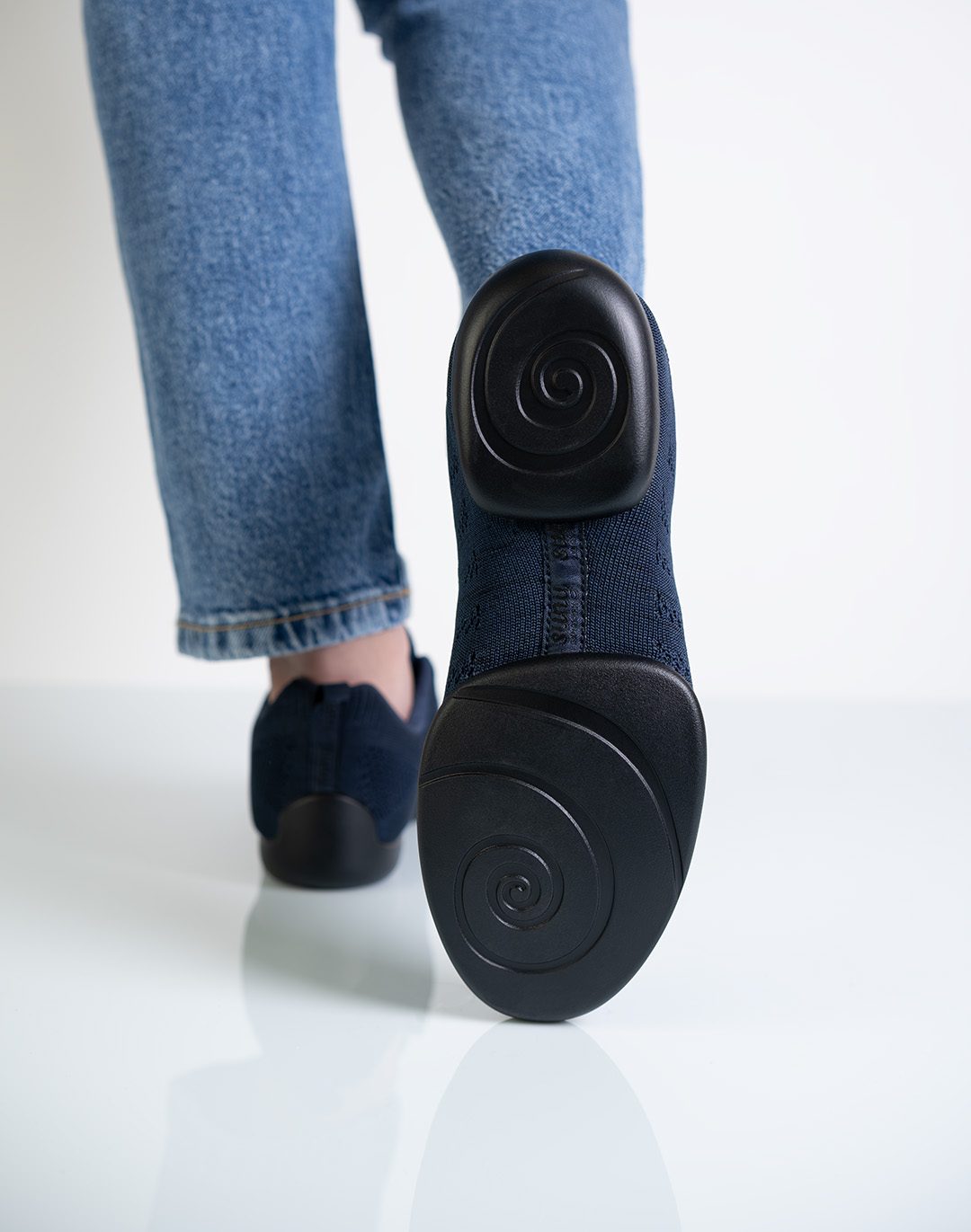 Lightweight, split PU sole from Suny dance sneakers for women