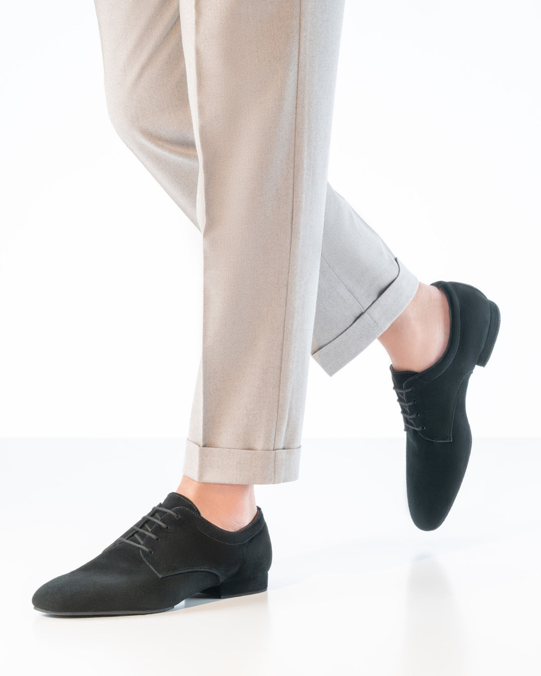 Black men’s dance shoes made of suede with a split sole