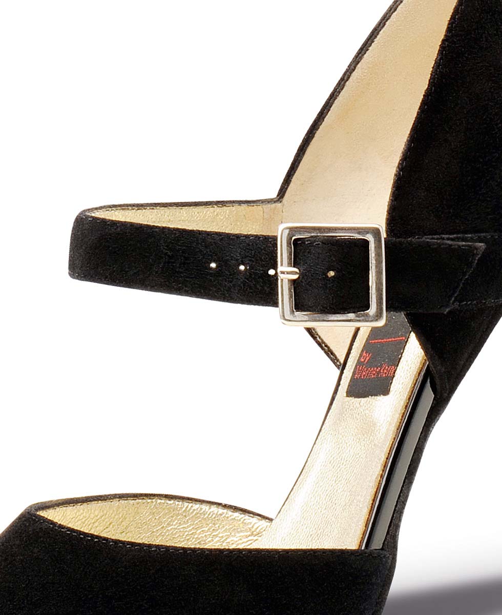 Nora Detail side view of Nueva Epoca women's dance shoe for Tango