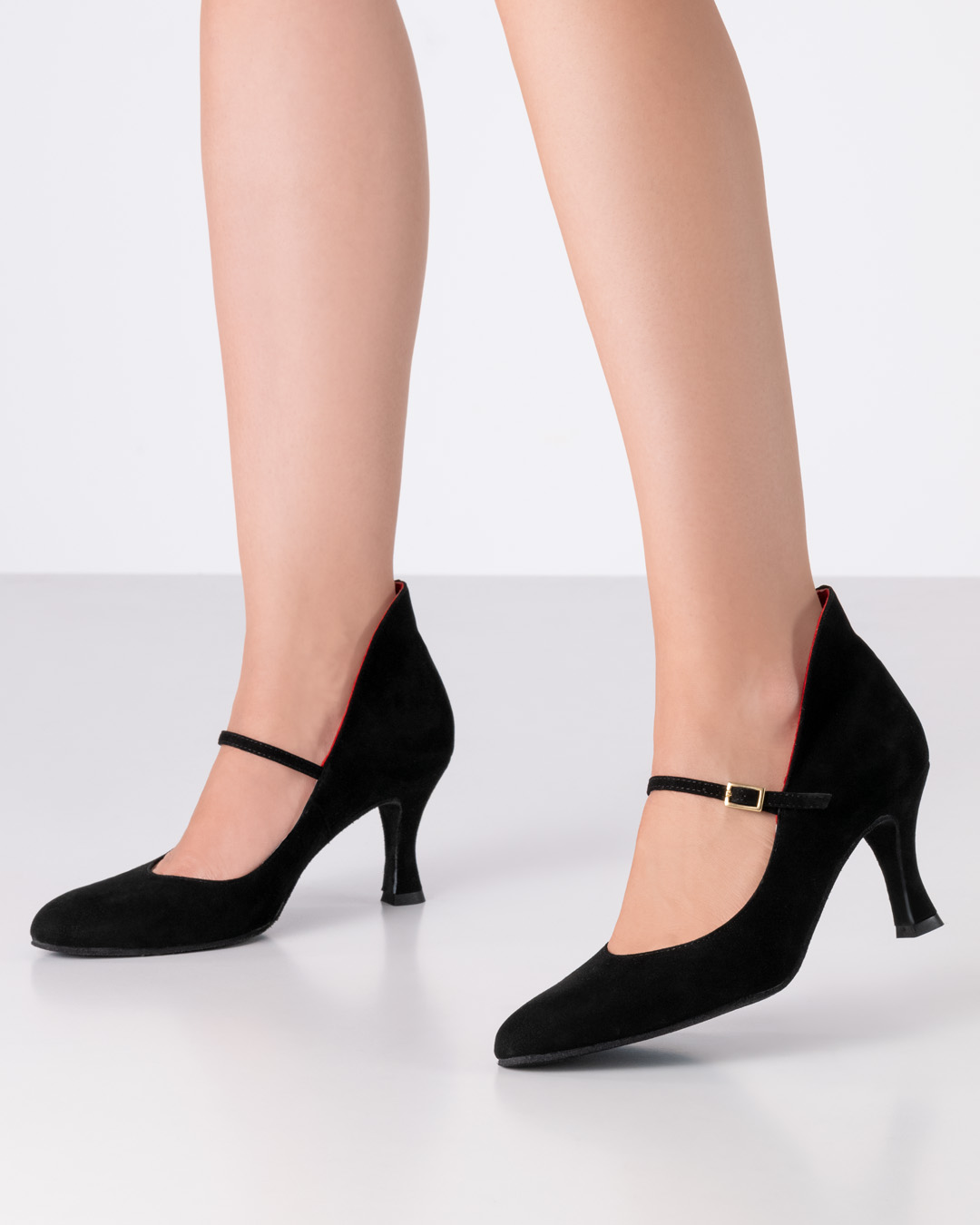 Morgana Dance shoe made of black suede leather with red lining by Werner Kern