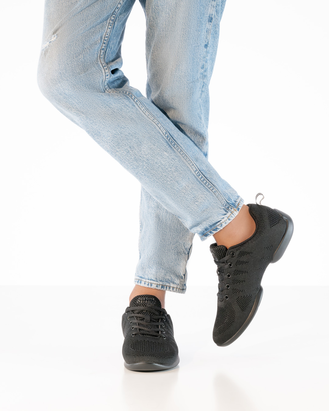 Sneaker 4020 Dance trainers 4020 with split sole in black knitted material