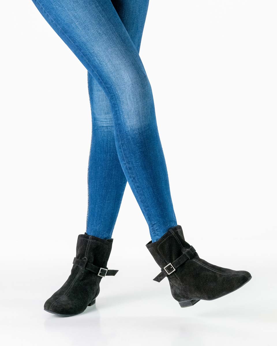 Harper blue jeans in combination with black linedance dance boot by Werner Kern