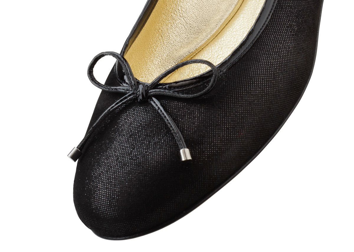 Ballerina Minu - Werner Kern Ballerinas Minu Ballerina in Velvet-Soft Glossy Velour and Black Patent Bow