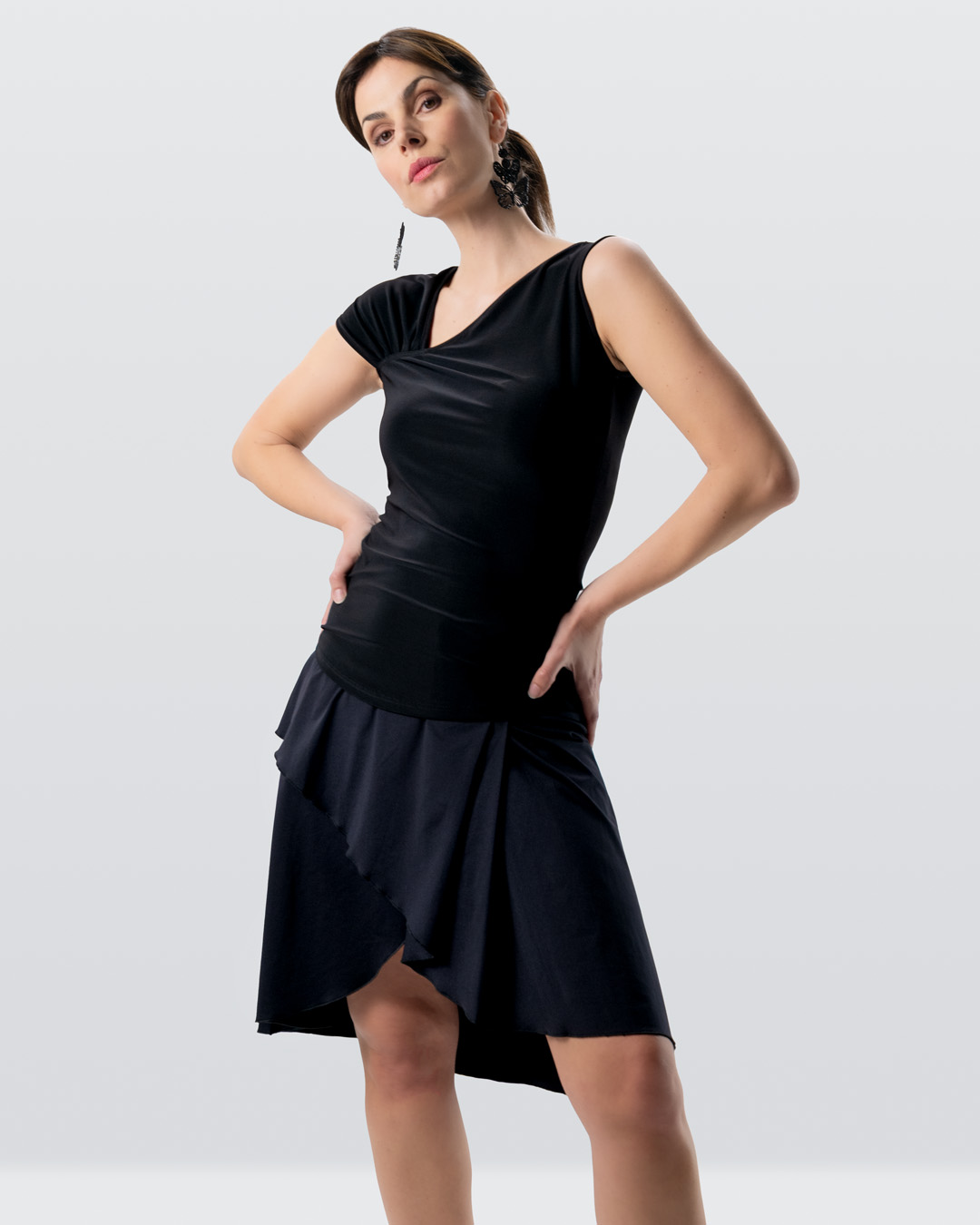 Model poses in Yari dance top combined with Vana dance skirt