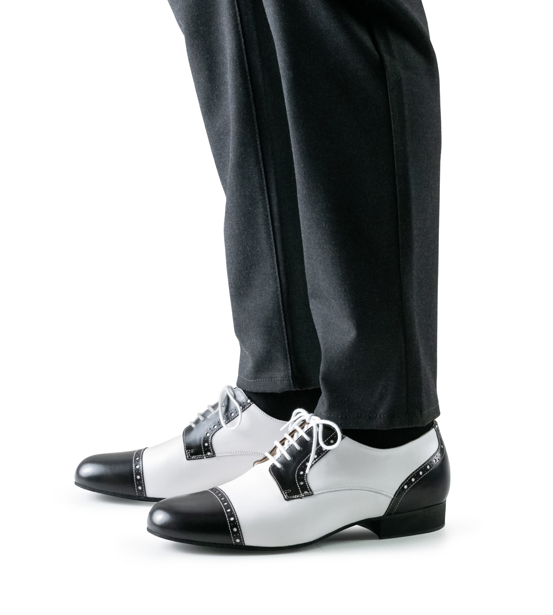 2 cm high Werner Kern men's dance shoe in combination with black trousers