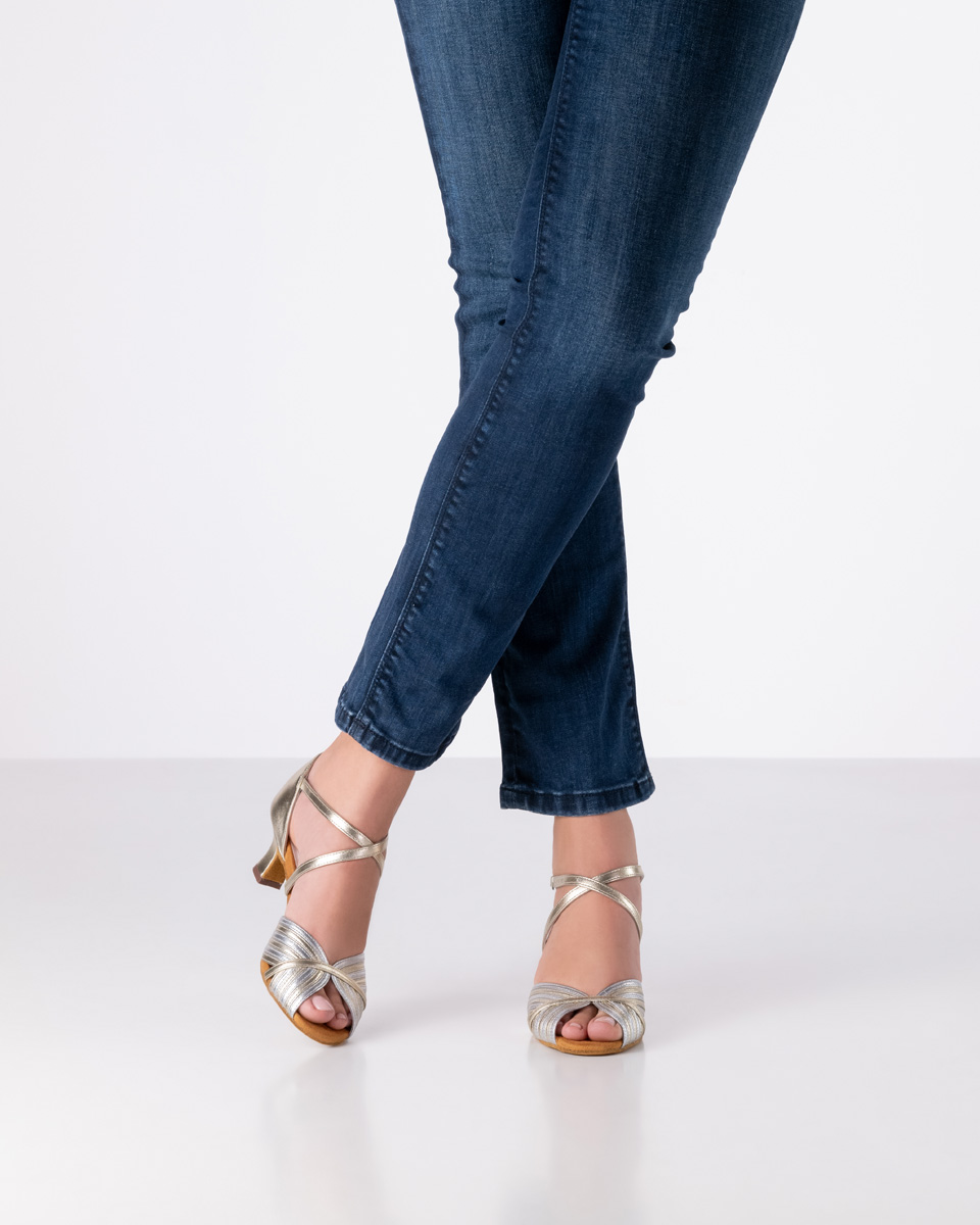 Dance shoe Noel by Anna Kern for ladies Dance shoe Noel made of nappa leather in gold and silver colors