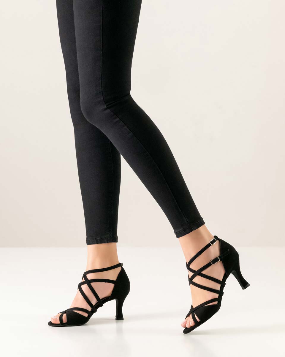 Irina Narrow Werner Kern ladies' dance shoe in black in combination with black trousers