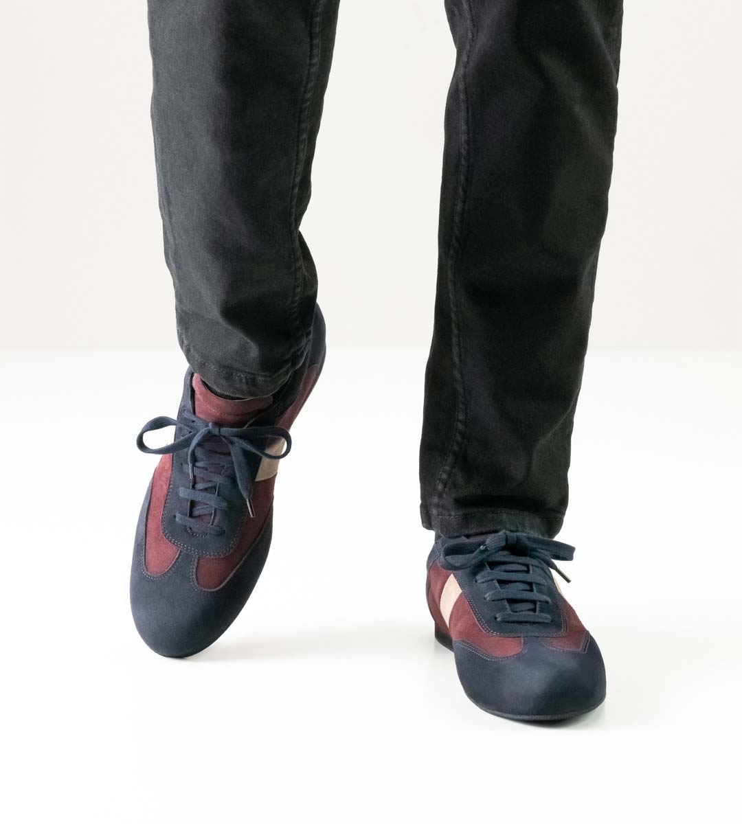 Bari Three-coloured Werner Kern men's dance shoe in velour in combination with black trousers