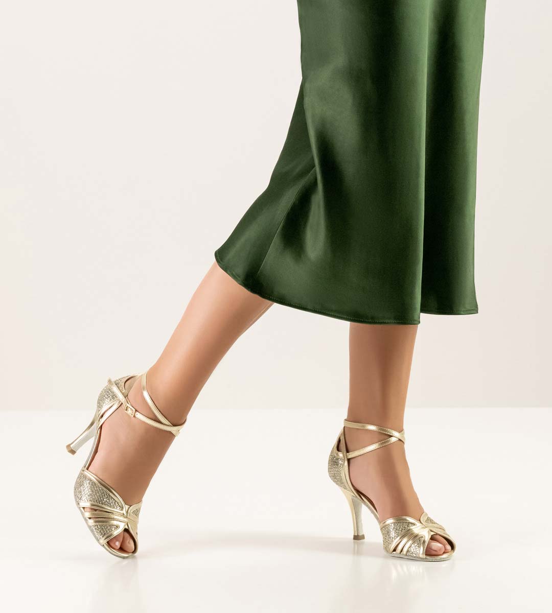 Gloria open ladies dance shoe by Nueva Epoca in brocade and leather