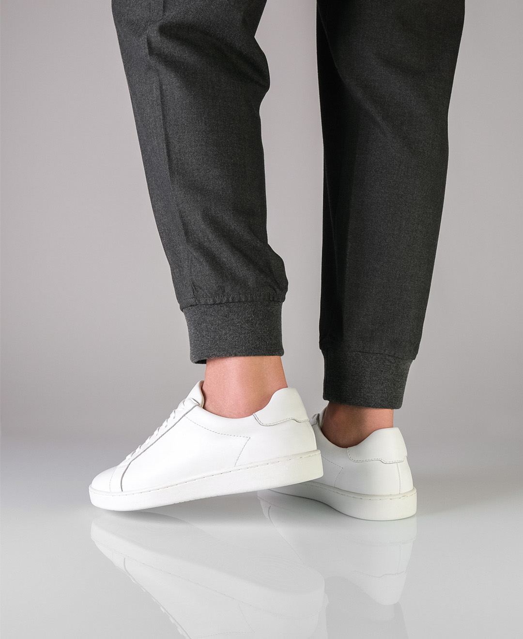 Modern dance sneaker 7425 for men with full-length PU sole