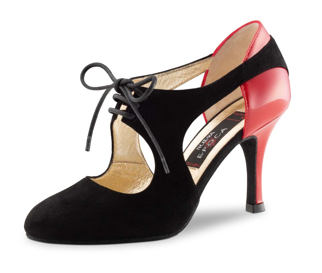 closed black and red ladies dance shoe from Nueva Epoca