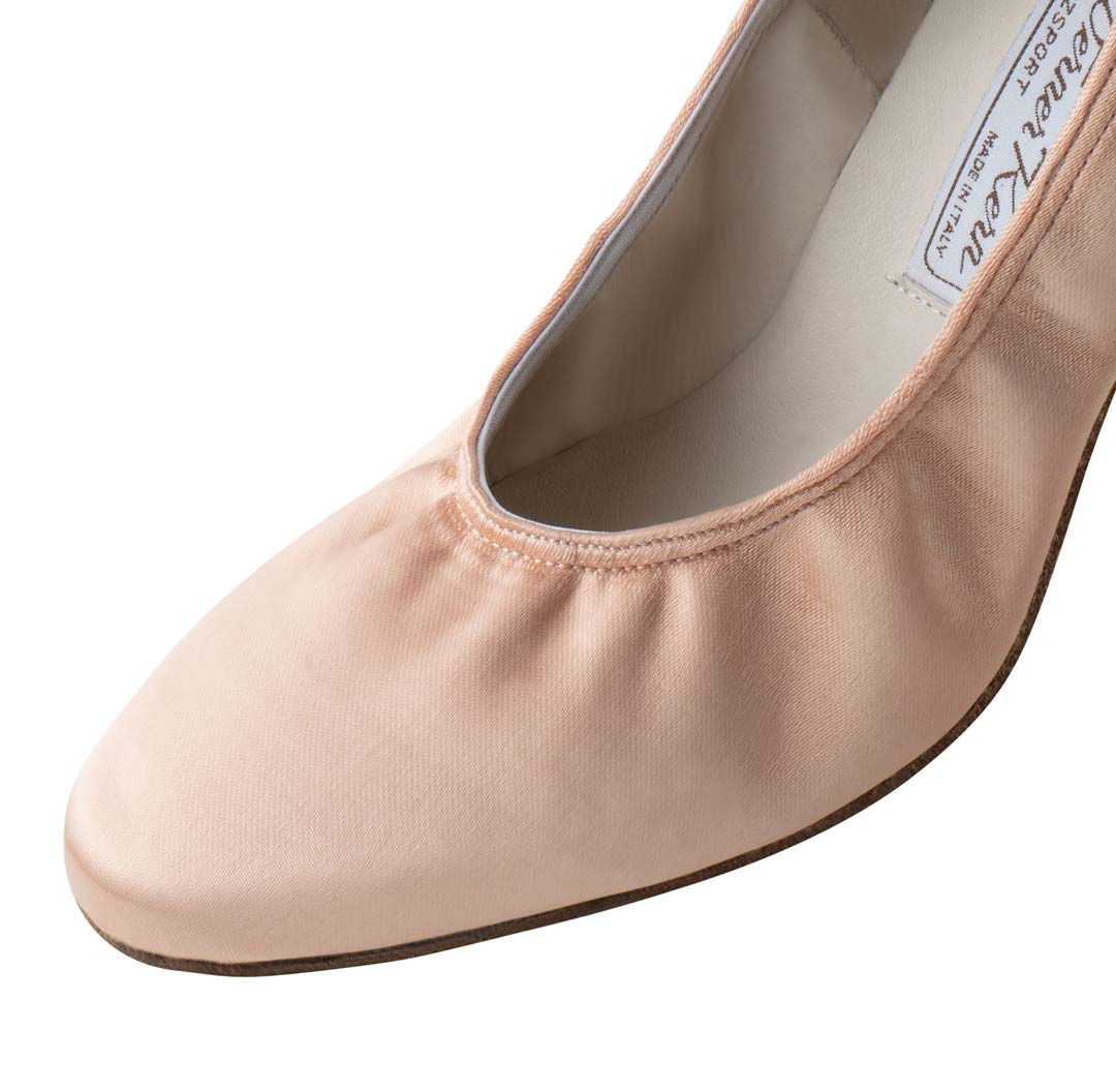 Laura View as detail of Werner Kern ladies' dance shoe from the front