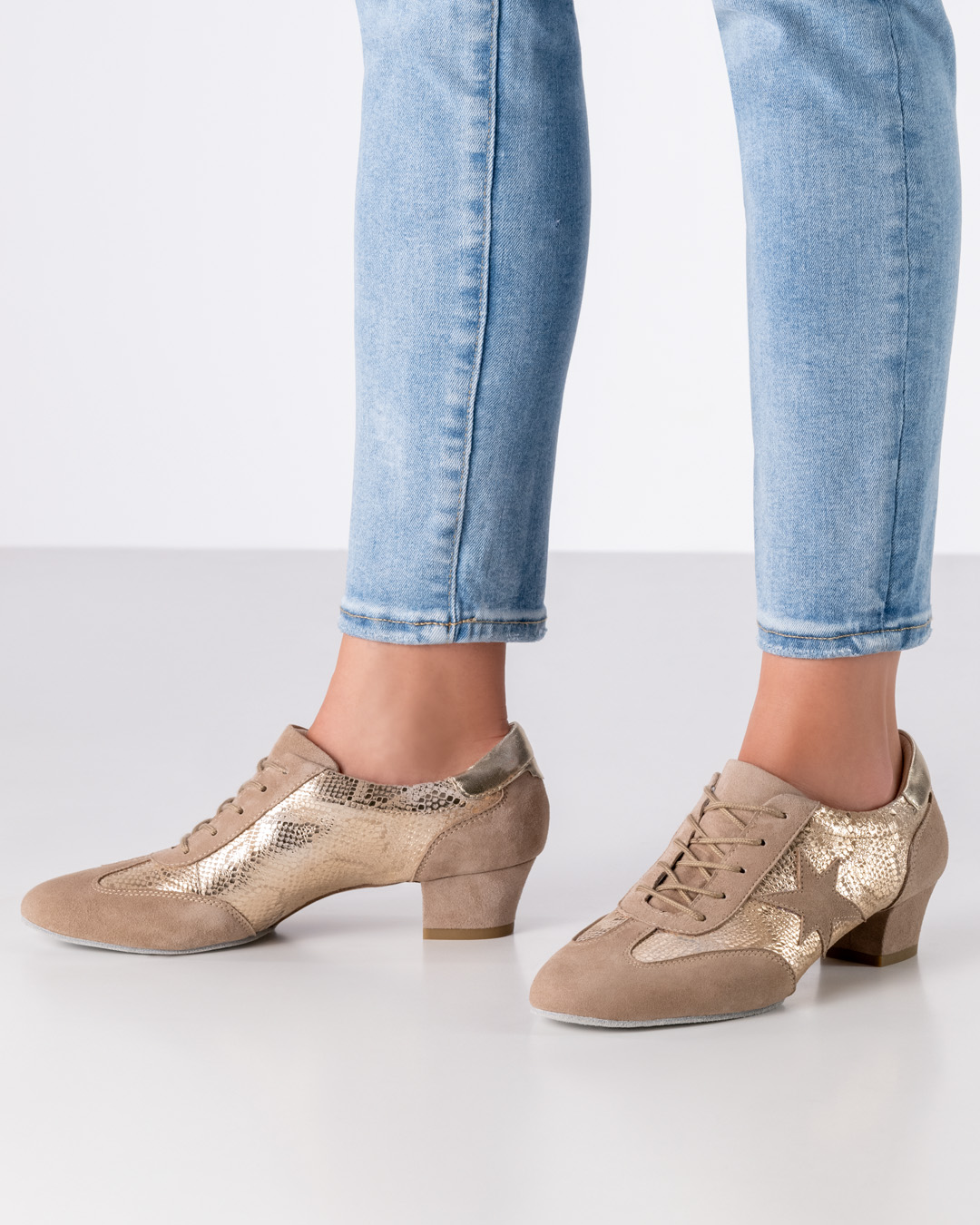 Shiny beige training dance shoe with 3.5 cm heel, split sole for lacing by Werner Kern