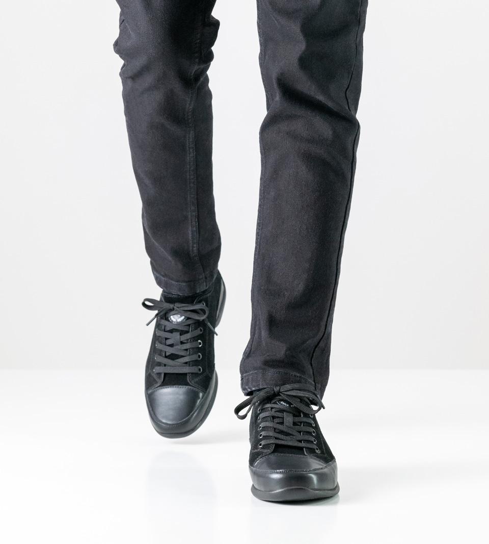 Black jeans with men's dance shoe sneaker by Suny in leather