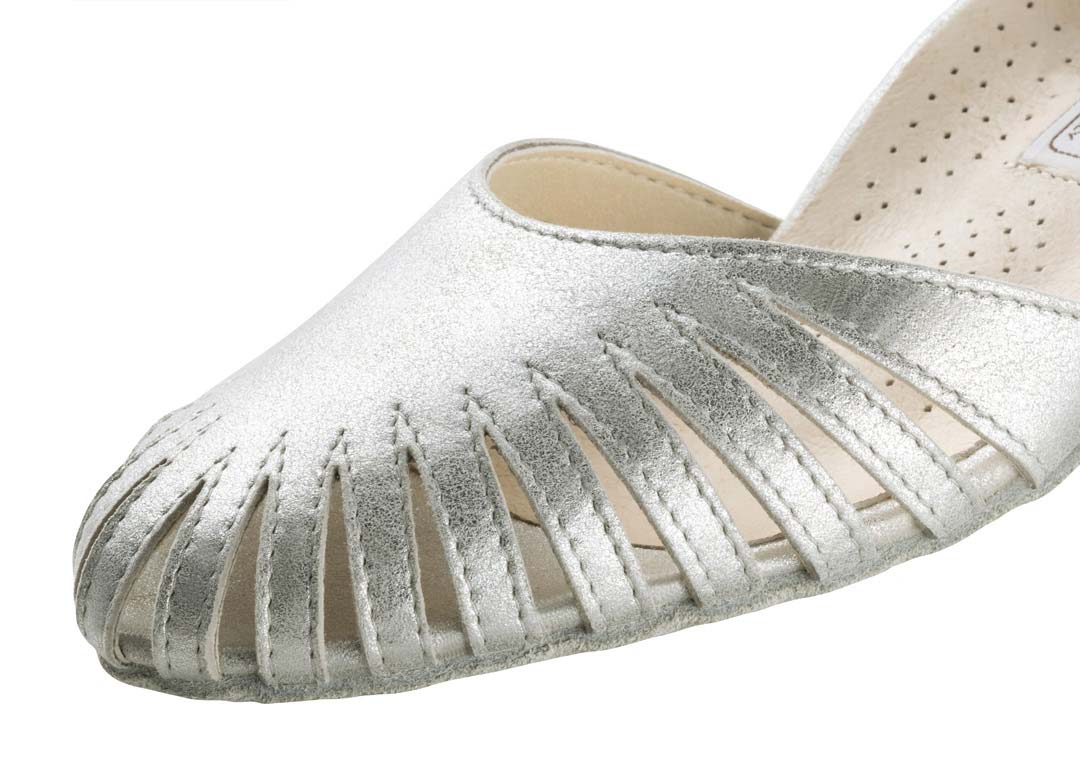 Solveig Women's dance shoe by Werner Kern photographed from the front