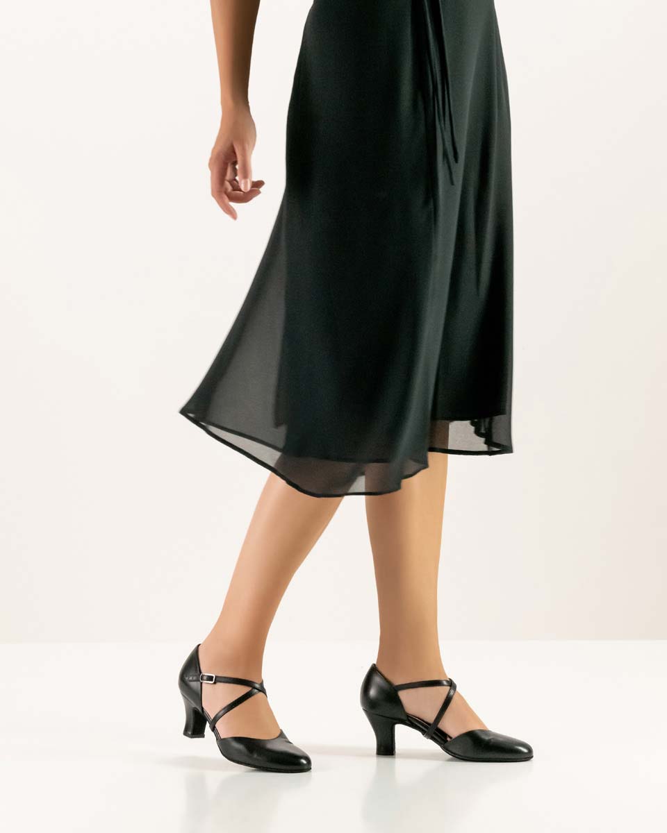 Layla black dress in combination with black Werner Kern ladies dance shoe