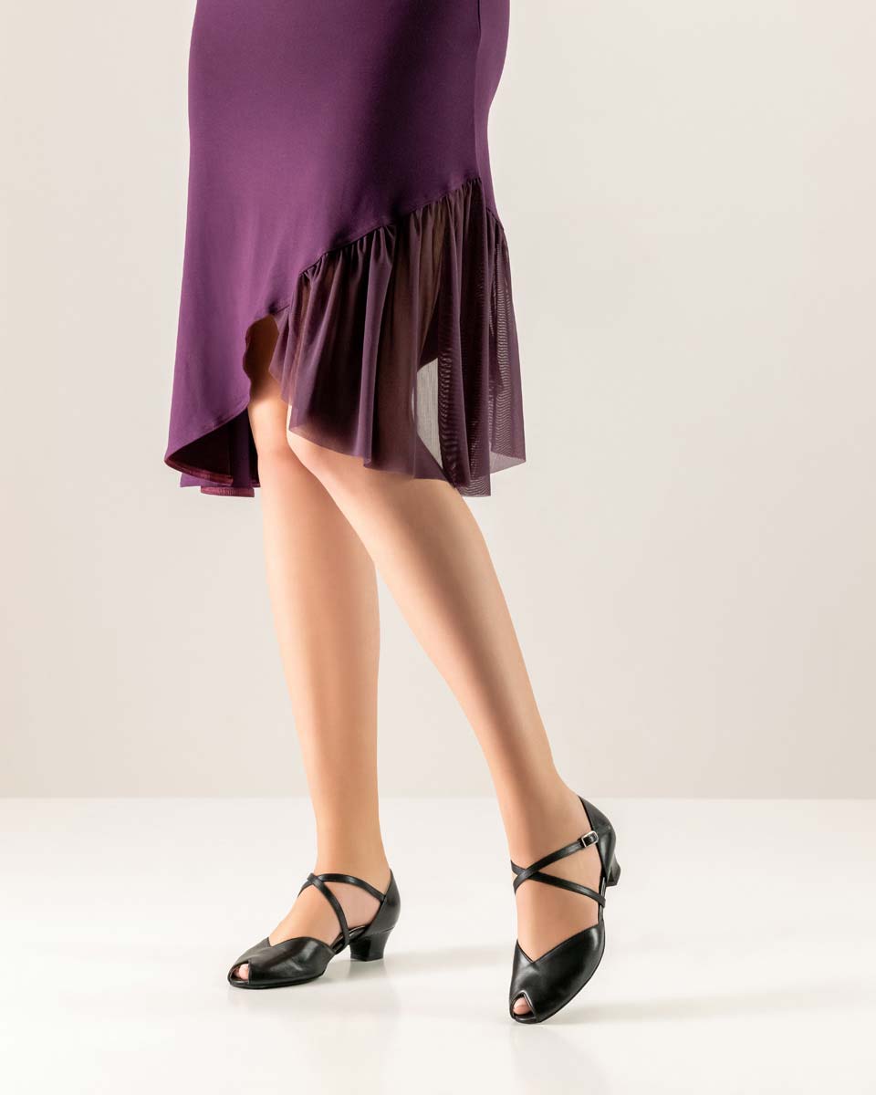 Freya Werner Kern Ladies' Dance Shoe with 3.4 cm Heel Combined with Purple Dress