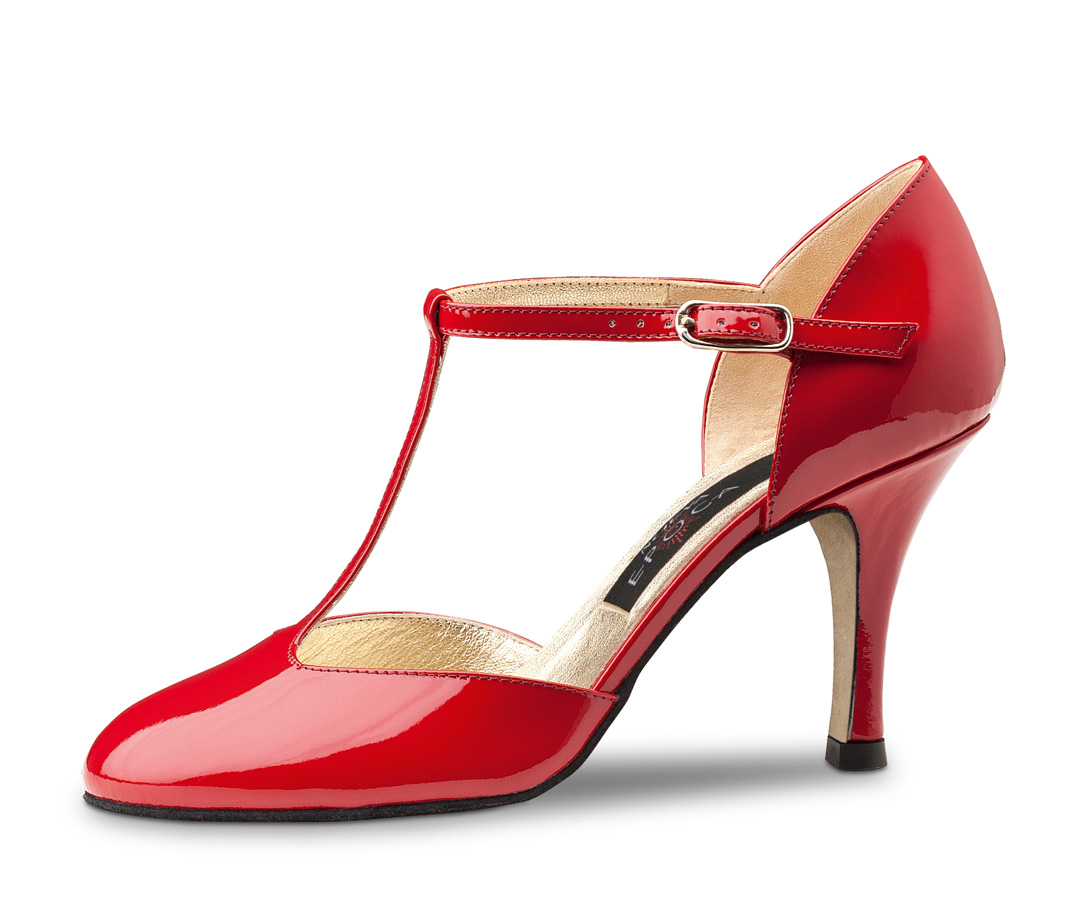 Nueva Epoca closed ladies' dance shoe in red patent with leather sole