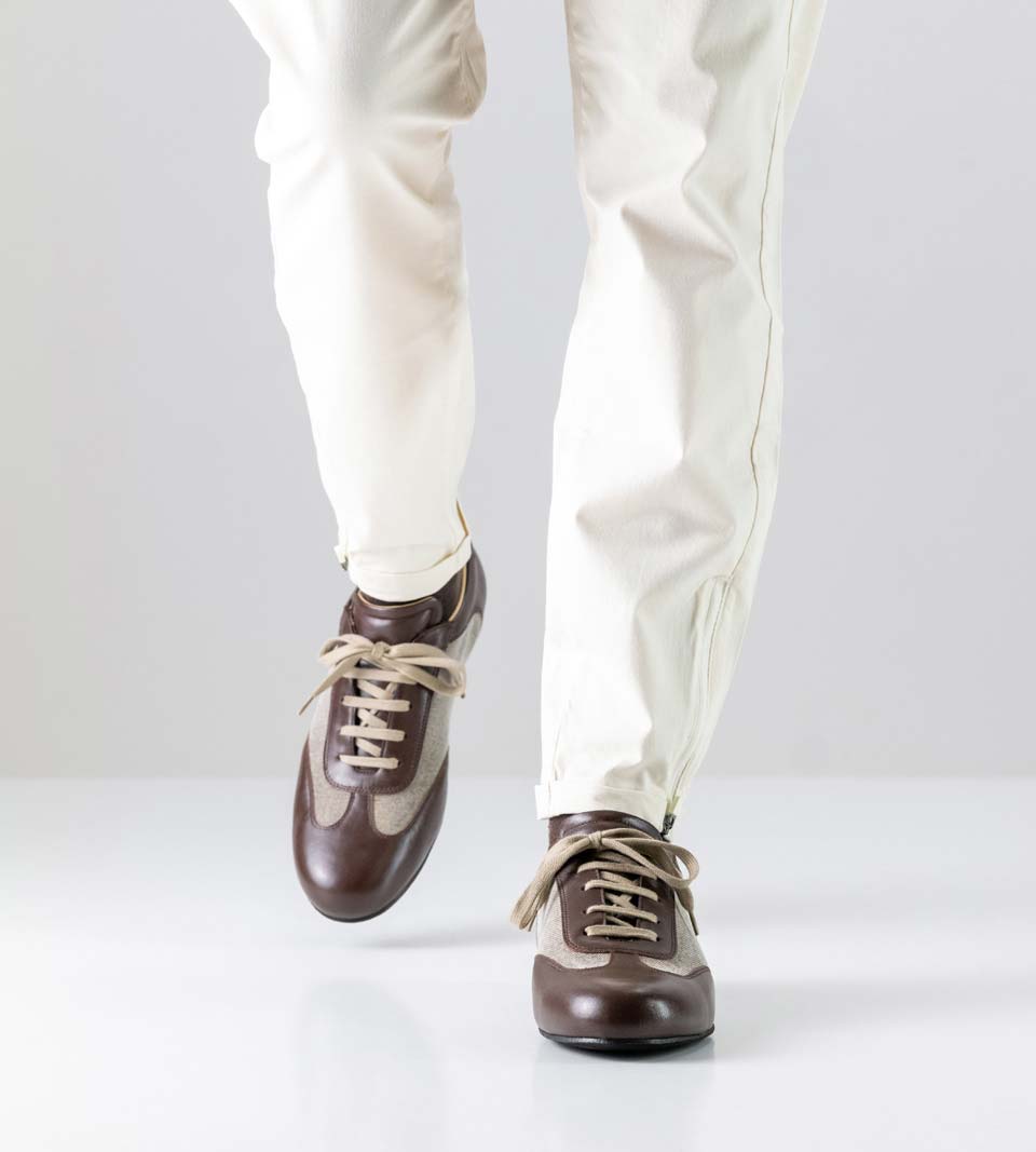 Positano Light trousers combined with brown-beige men's dance shoes by Werner Kern