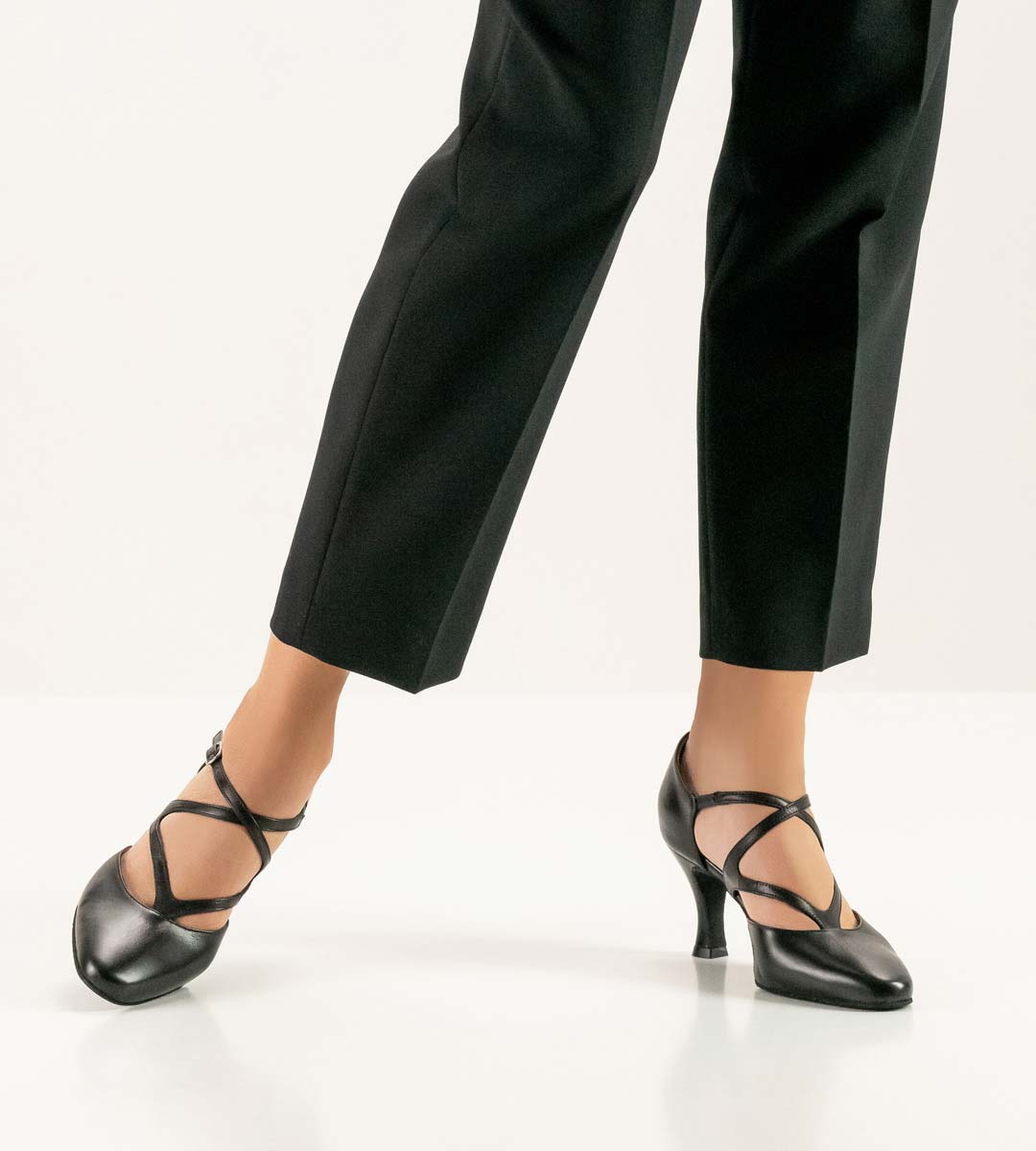 Fabiola Narrow Werner Kern ladies' dance shoe with double cross straps
