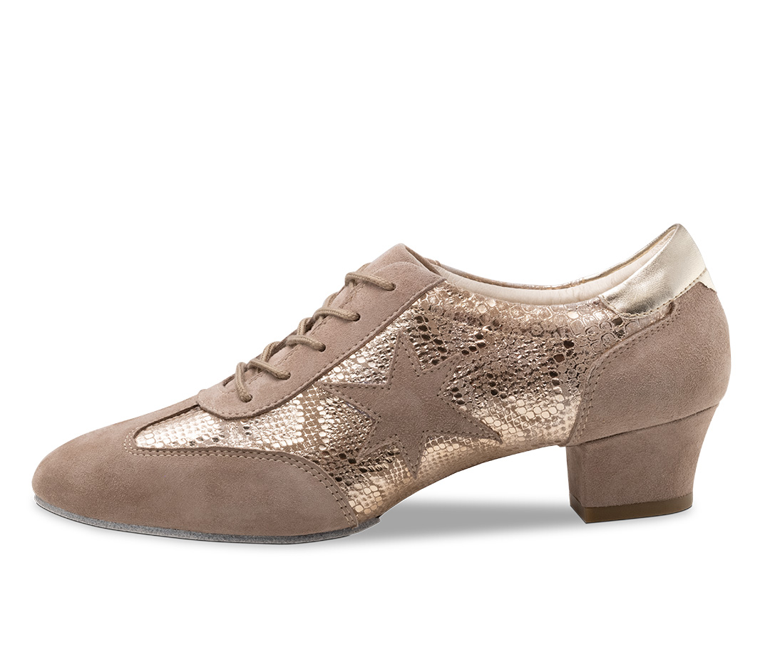 Shiny beige training dance shoe with 3.5 cm heel, split sole for lacing by Werner Kern