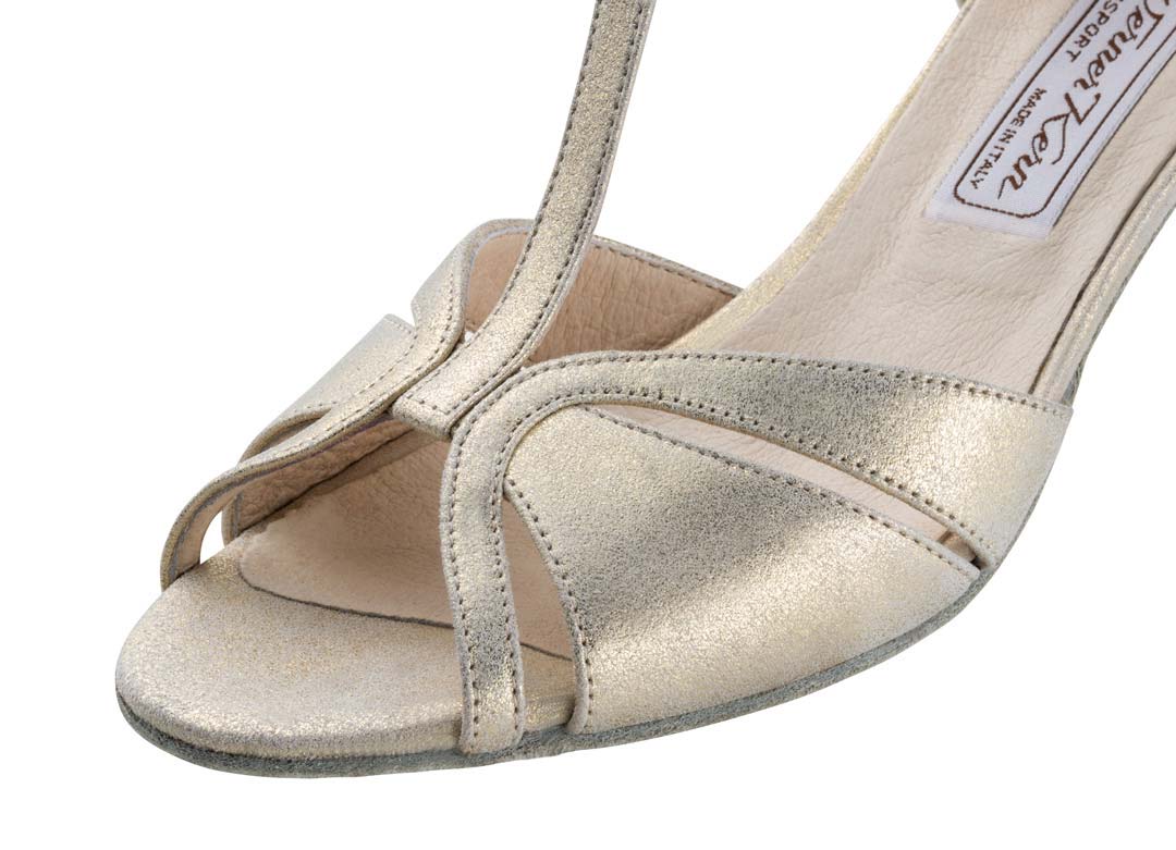Astrid T-strap model from Werner Kern dance shoe in detail