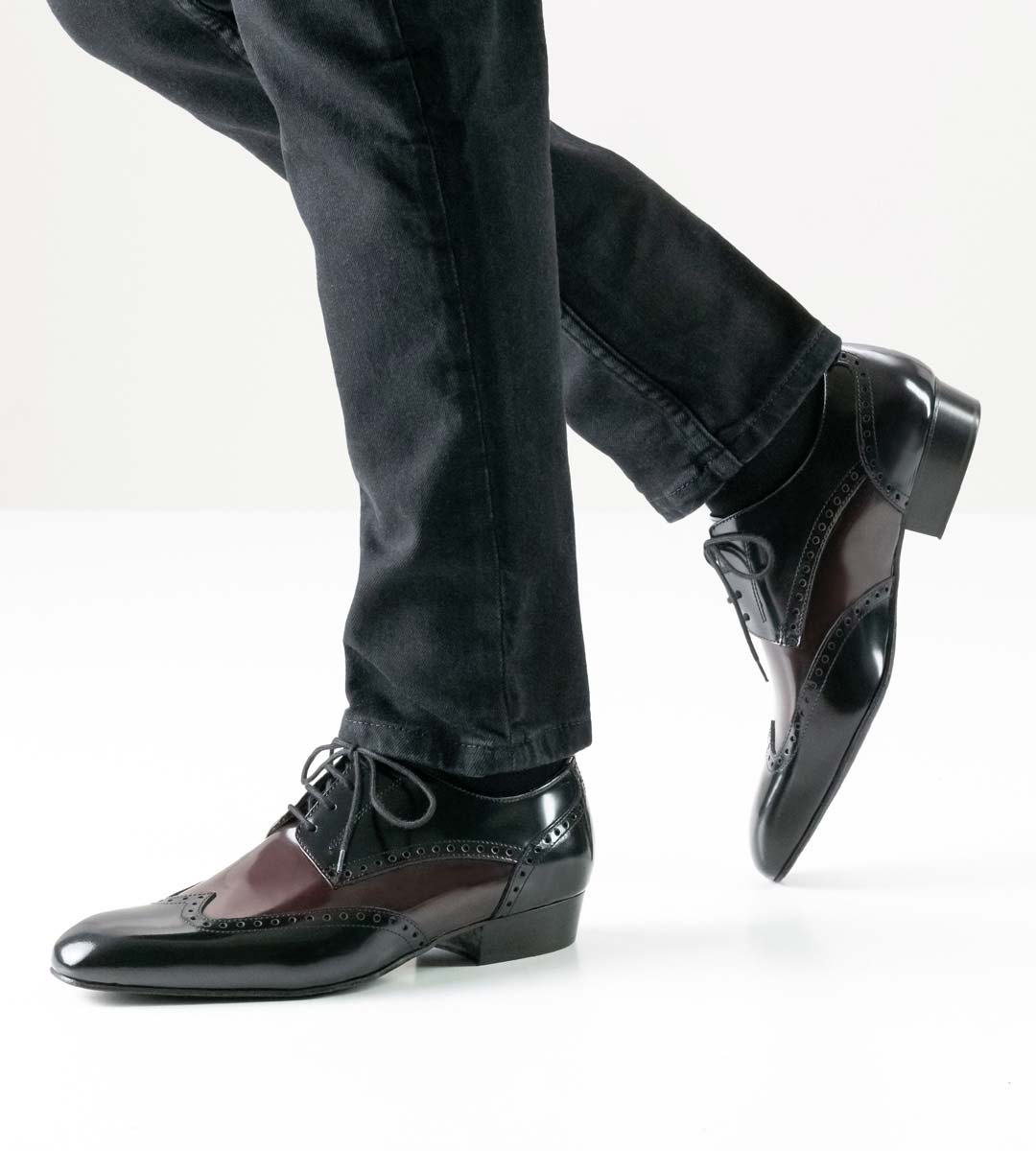 Belgrano black-red men's dance shoe from Nueva Epoca for Tango