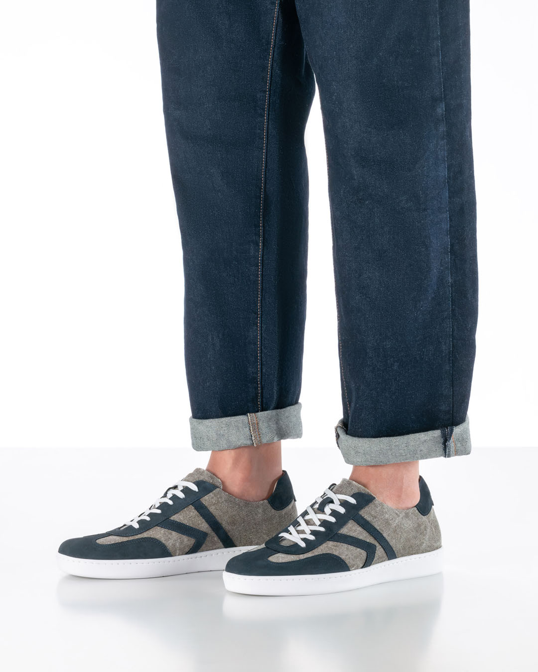 Amalfi Men’s dance trainers made from fabric and leather in beige and blue, with a white PU dance sole, for indoor and outdoor use