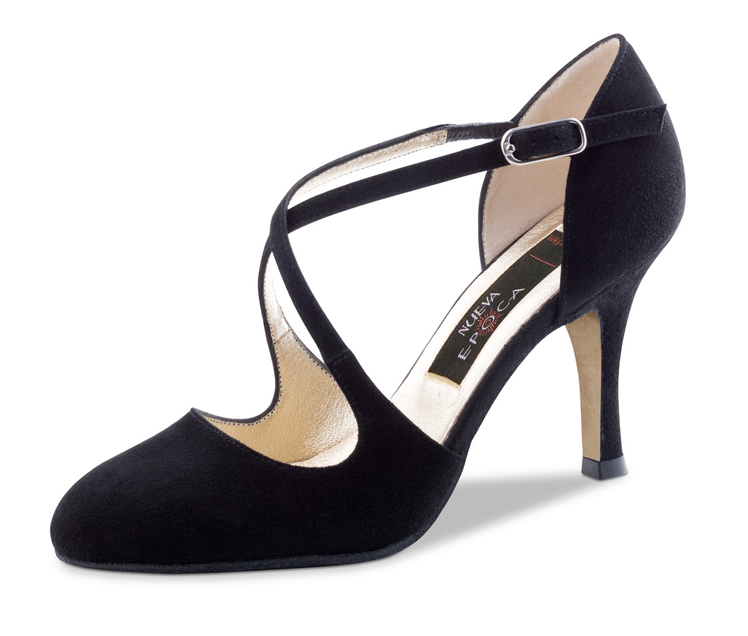 Ladies' closed dance shoe in black from Nueva Epoca with leather sole