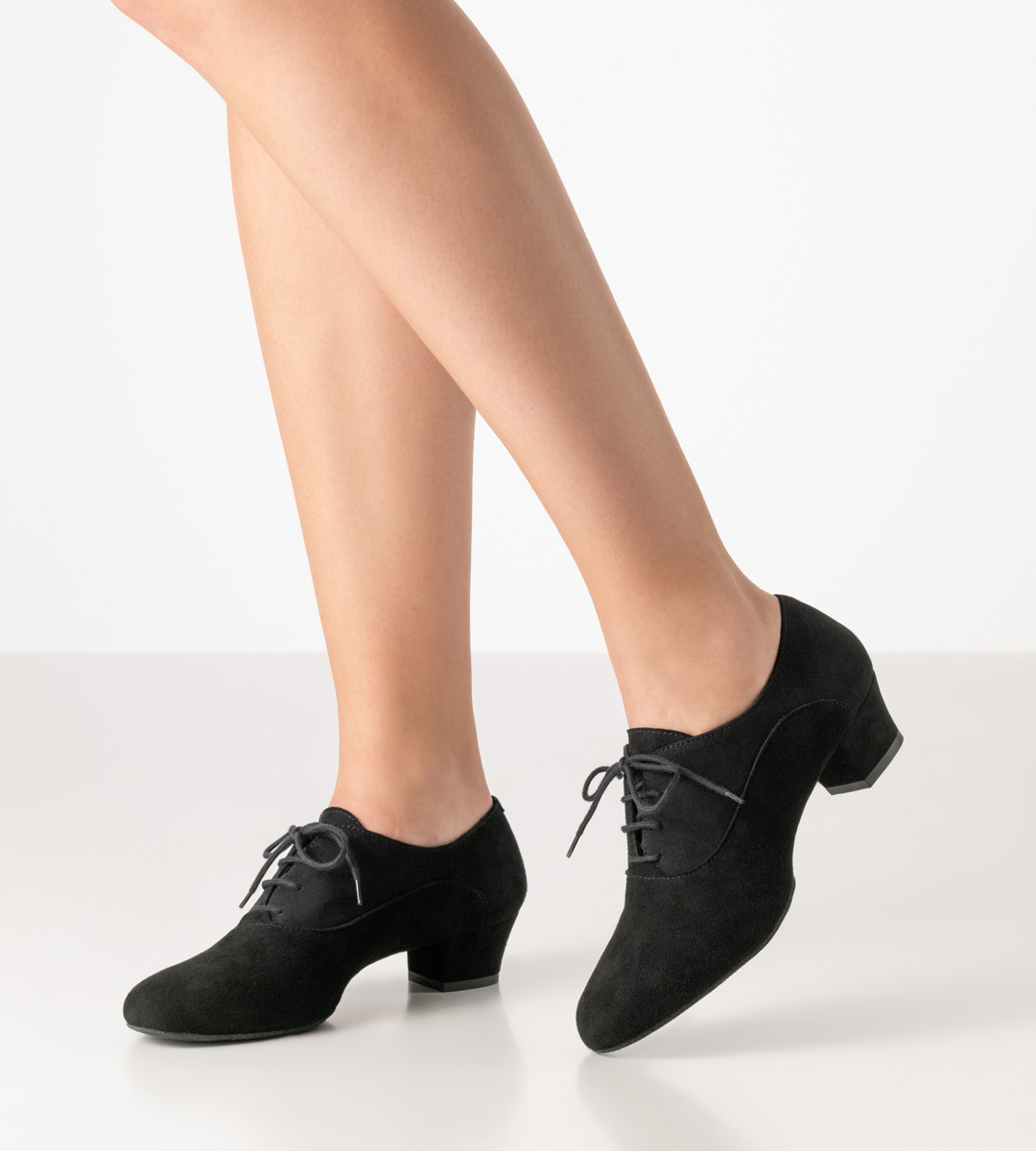 Dance shoes Runa - Werner Kern in black Velvet Goat leather, secure grip and high flexibility with split sole and 4x lace-up for comfort and optimal support, fantastically comfortable heel height of 3.5 cm